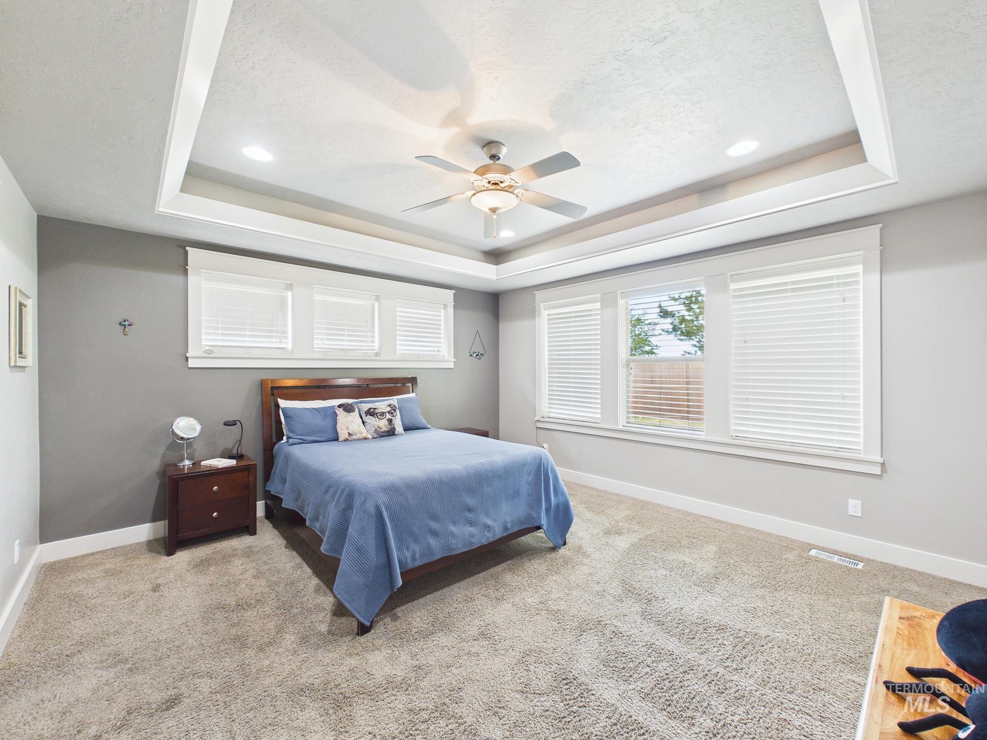 89 S Barkvine Way, Star, Idaho 83669-5970, 4 Bedrooms, 2.5 Bathrooms, Residential For Sale, Price $650,000, 98988602
