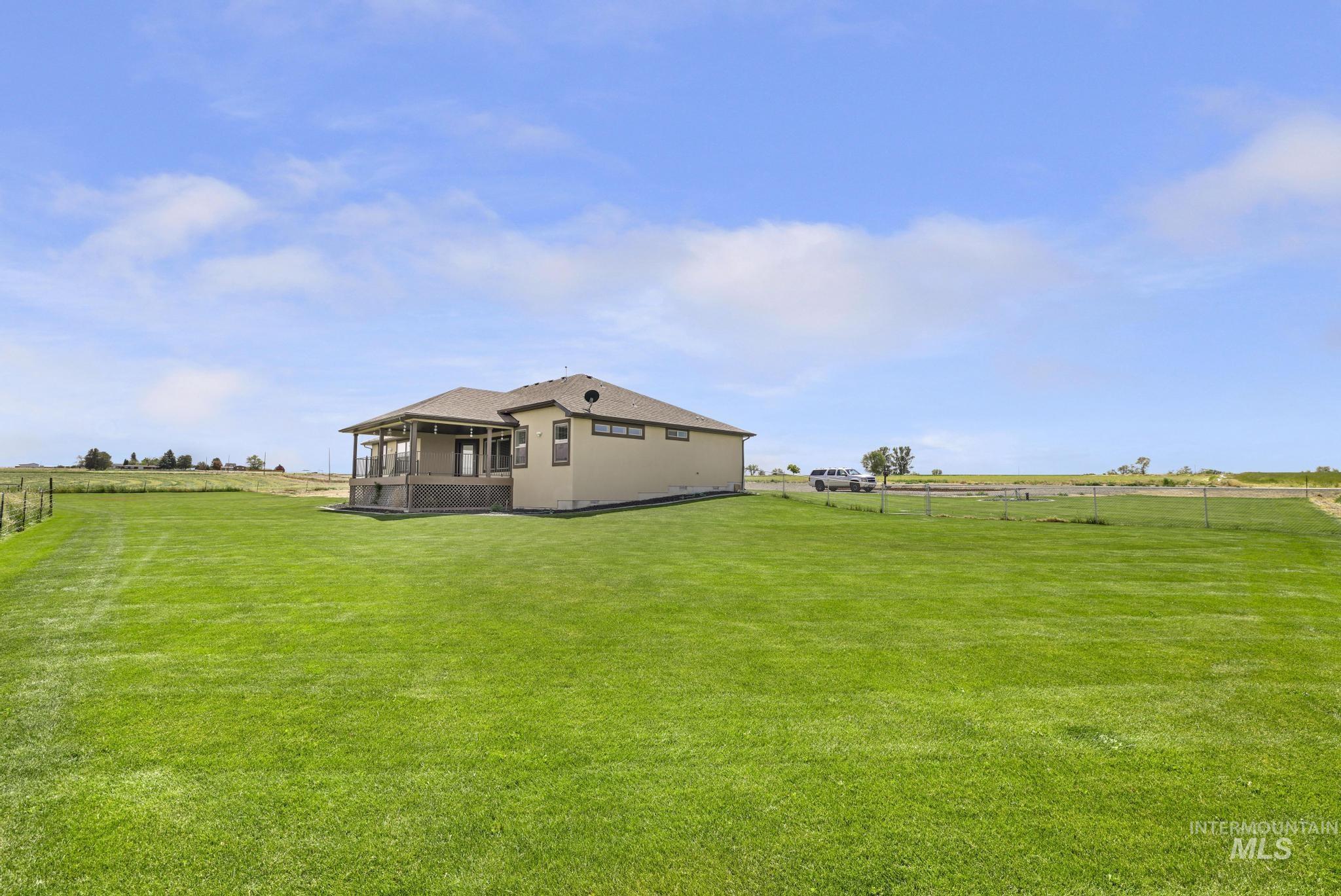 4084 N 1600 E, Buhl, Idaho 83316, 4 Bedrooms, 2 Bathrooms, Residential For Sale, Price $635,000, 98988604