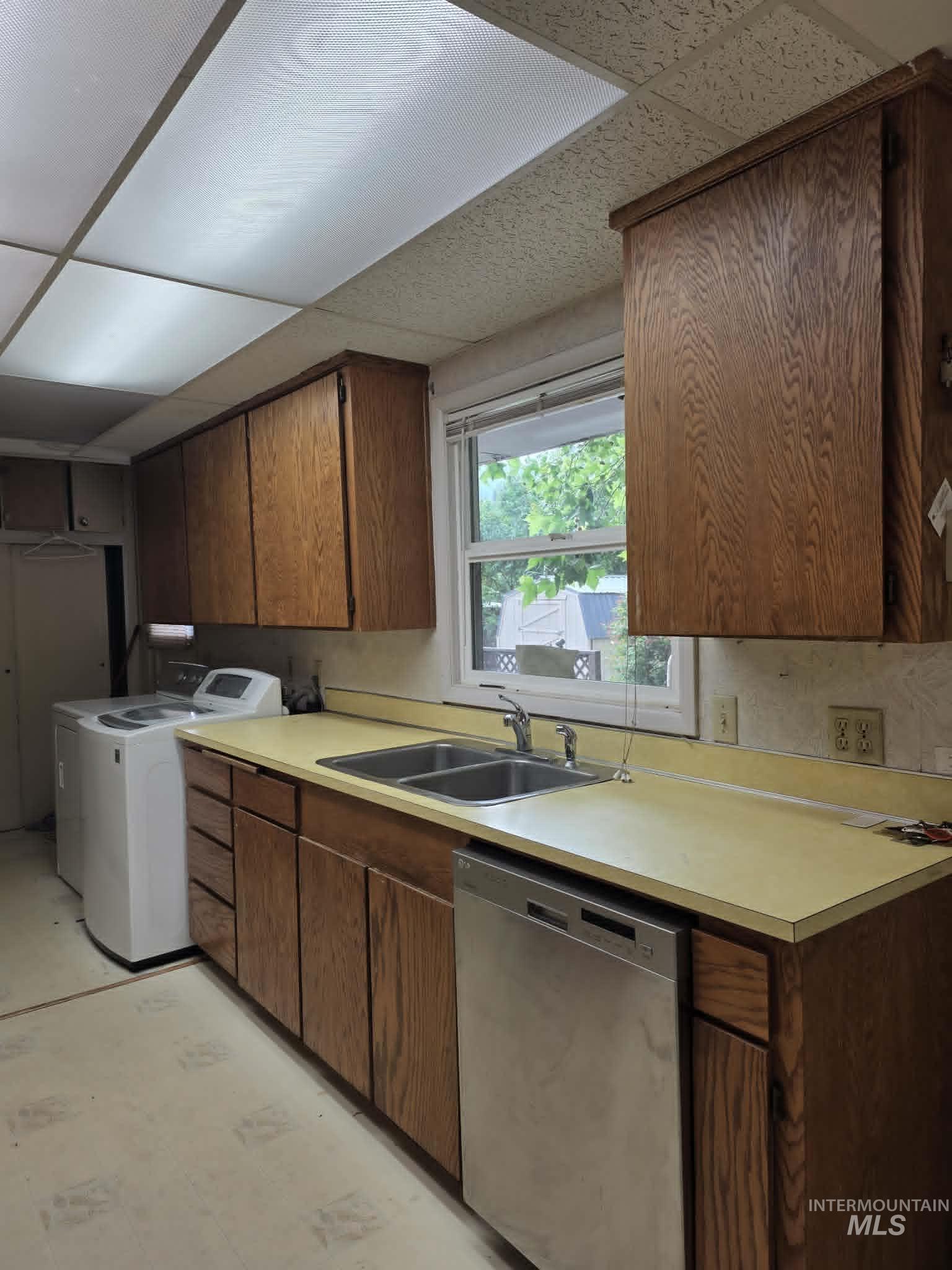 14016 Highway 12, Orofino, Idaho 83544, 3 Bedrooms, 1 Bathroom, Residential For Sale, Price $250,000, 98988611