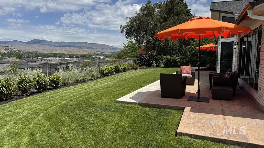 4242 N Mountain View Dr, Boise, Idaho 83704, 3 Bedrooms, 3 Bathrooms, Residential For Sale, Price $895,000, 98988614