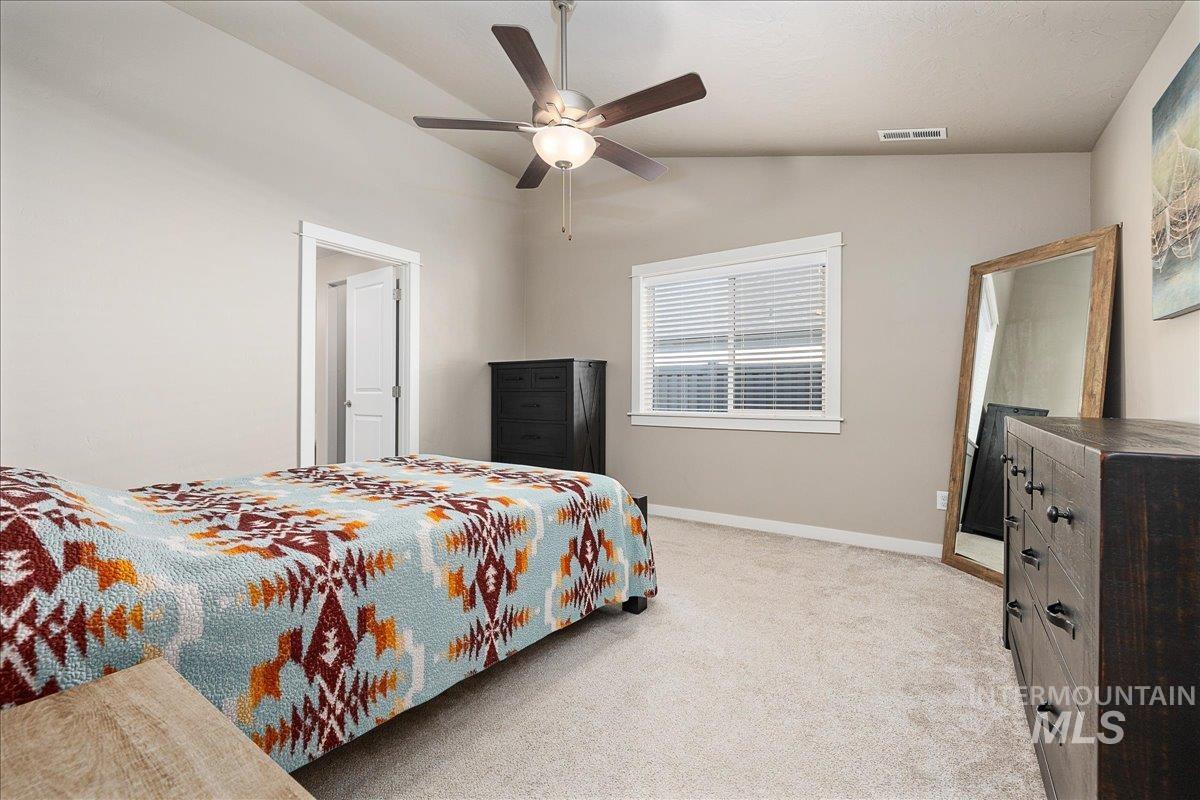 6861 S Maverick Way, Boise, Idaho 83709, 3 Bedrooms, 2 Bathrooms, Residential For Sale, Price $435,000, 98988615