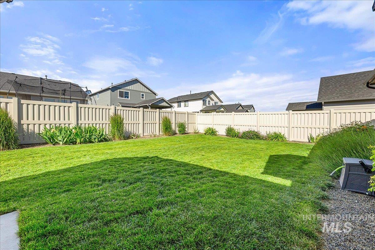 6861 S Maverick Way, Boise, Idaho 83709, 3 Bedrooms, 2 Bathrooms, Residential For Sale, Price $435,000, 98988615