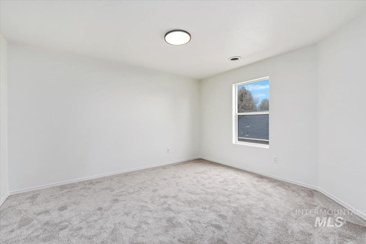 8196 W Grubstake St, Boise, Idaho 83709, 4 Bedrooms, 2.5 Bathrooms, Residential For Sale, Price $515,000, 98988621