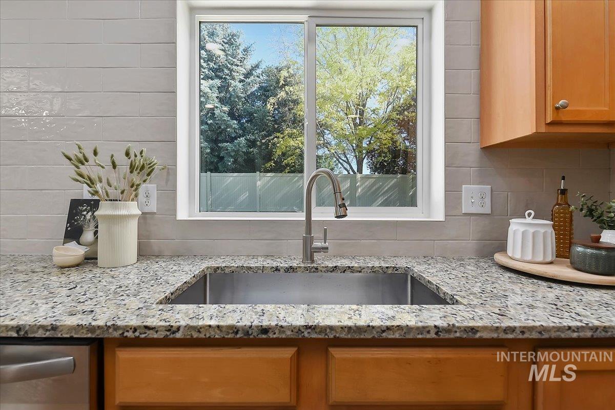 8196 W Grubstake St, Boise, Idaho 83709, 4 Bedrooms, 2.5 Bathrooms, Residential For Sale, Price $515,000, 98988621