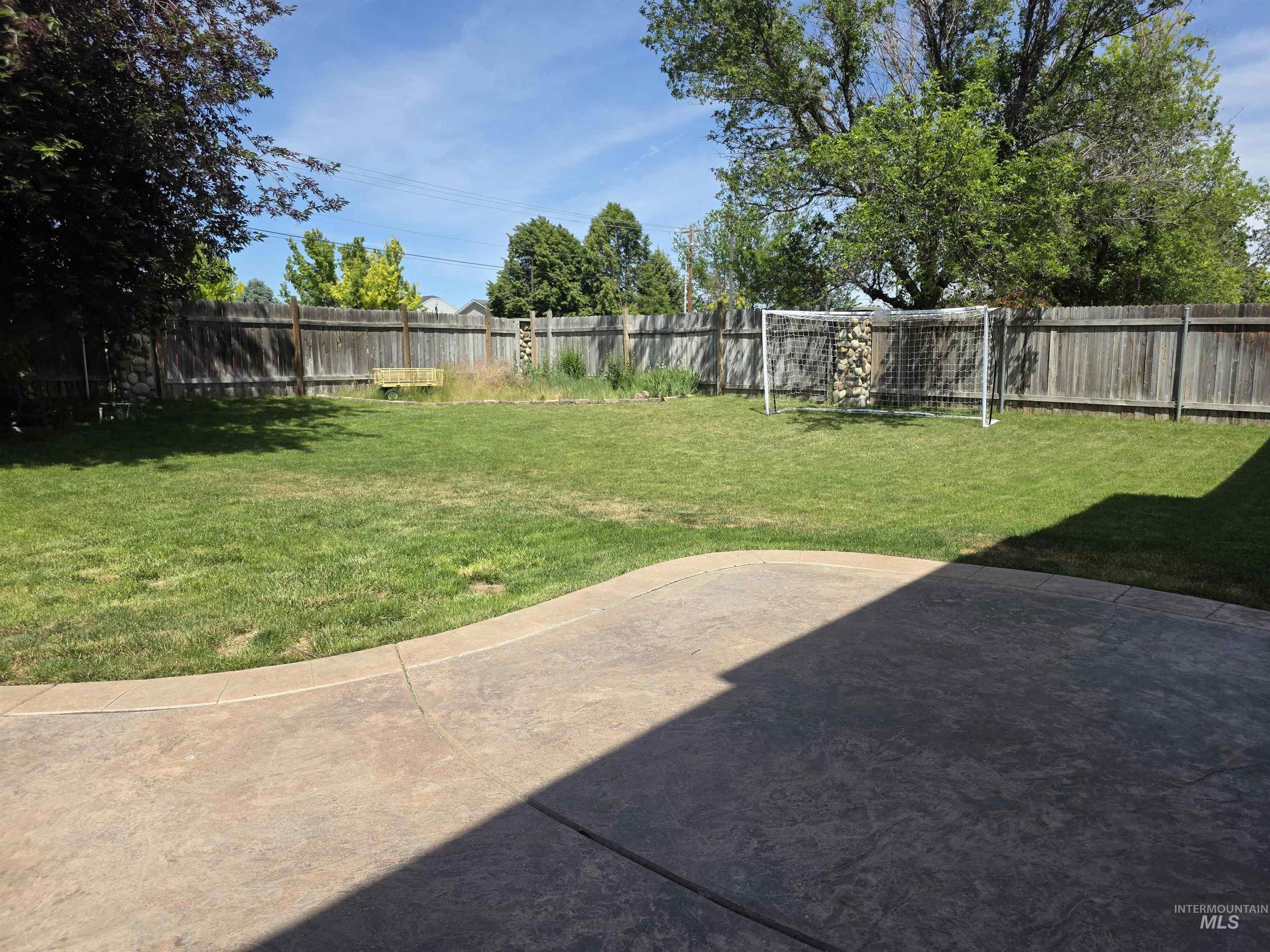 1855 Sparrow Hawk Ave, Kuna, Idaho 83634, 4 Bedrooms, 2.5 Bathrooms, Residential For Sale, Price $419,990, 98988625