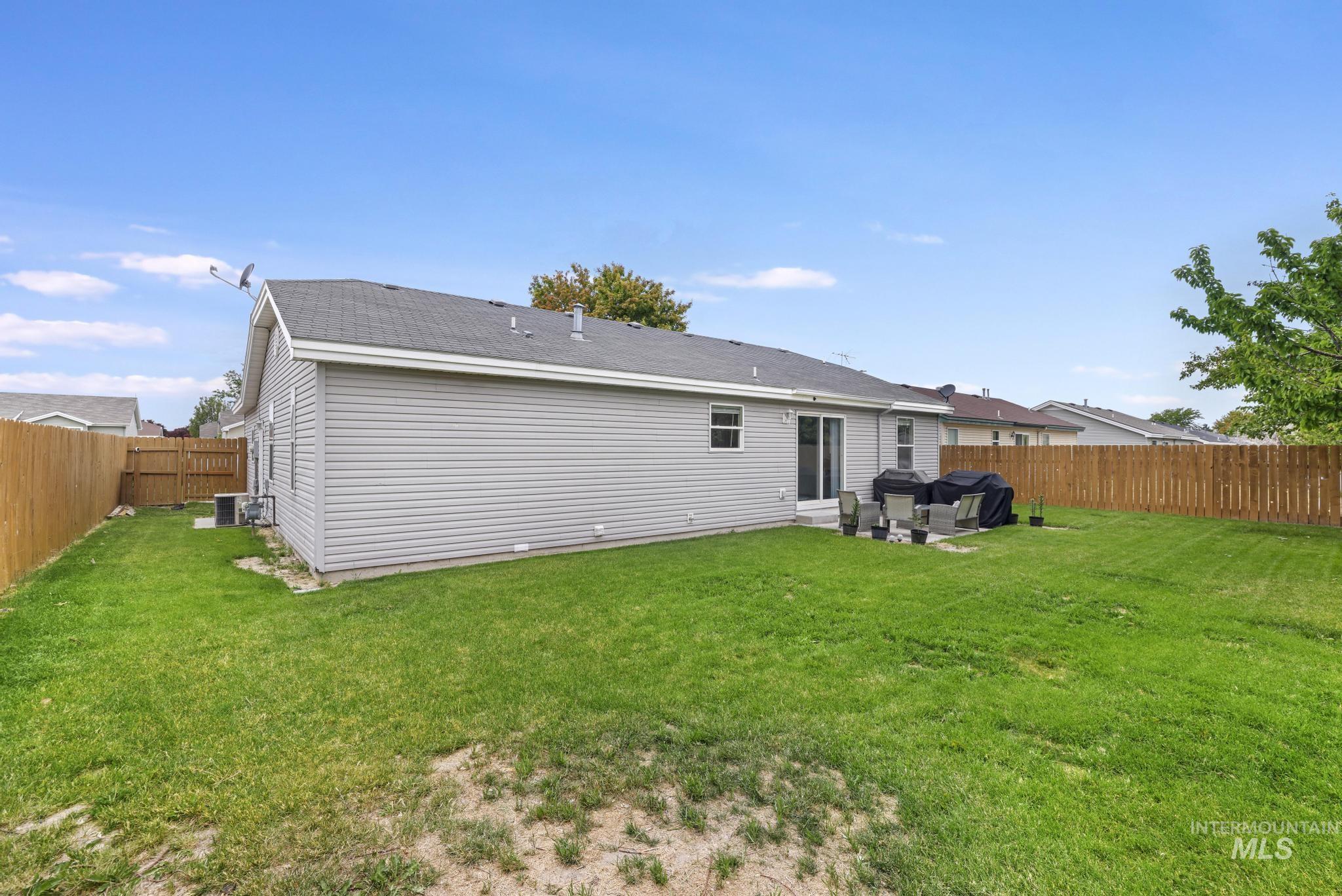 1471 Wrangler St, Twin Falls, Idaho 83301, 4 Bedrooms, 2 Bathrooms, Residential For Sale, Price $360,000, 98988626