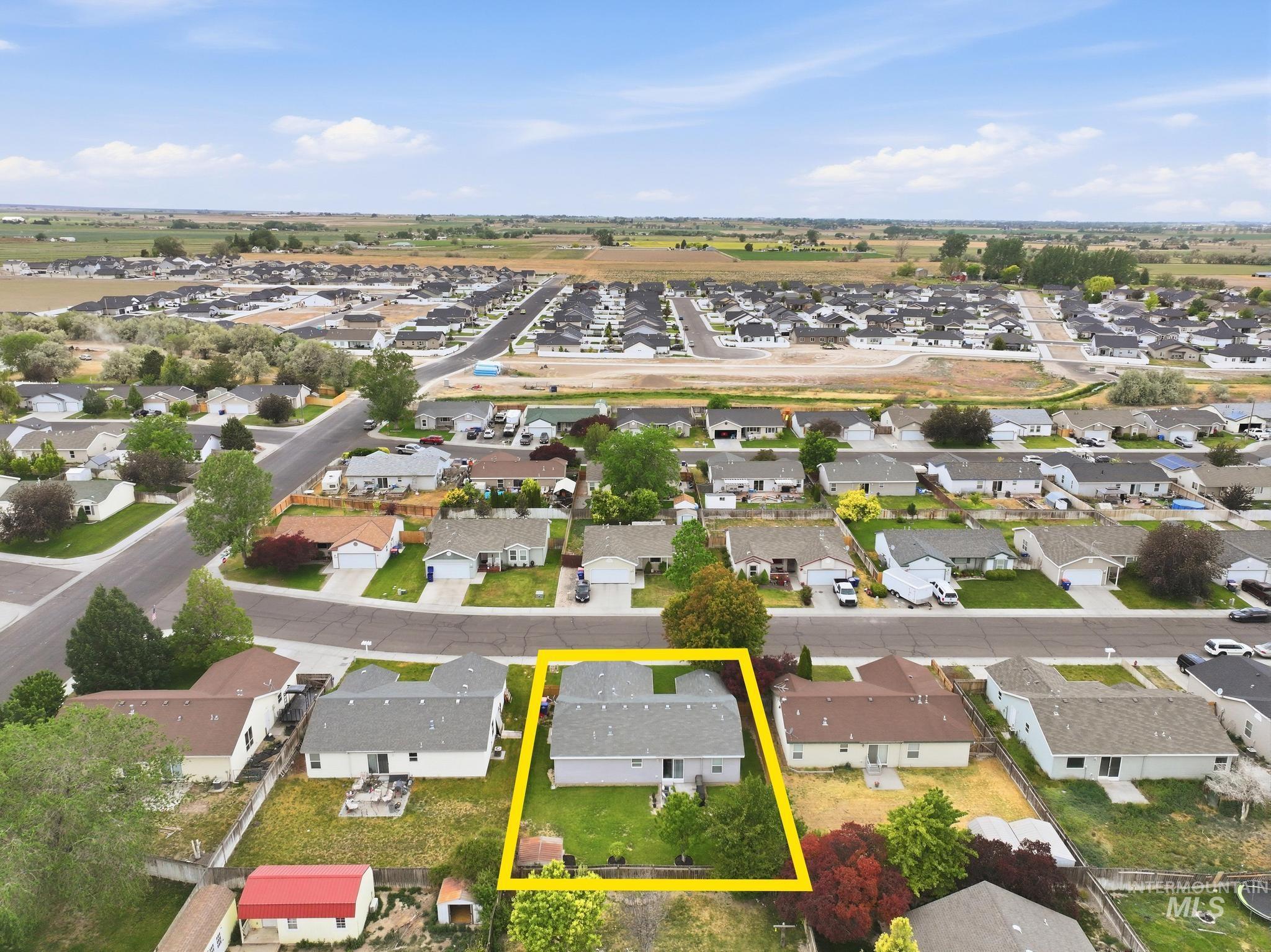 1471 Wrangler St, Twin Falls, Idaho 83301, 4 Bedrooms, 2 Bathrooms, Residential For Sale, Price $360,000, 98988626