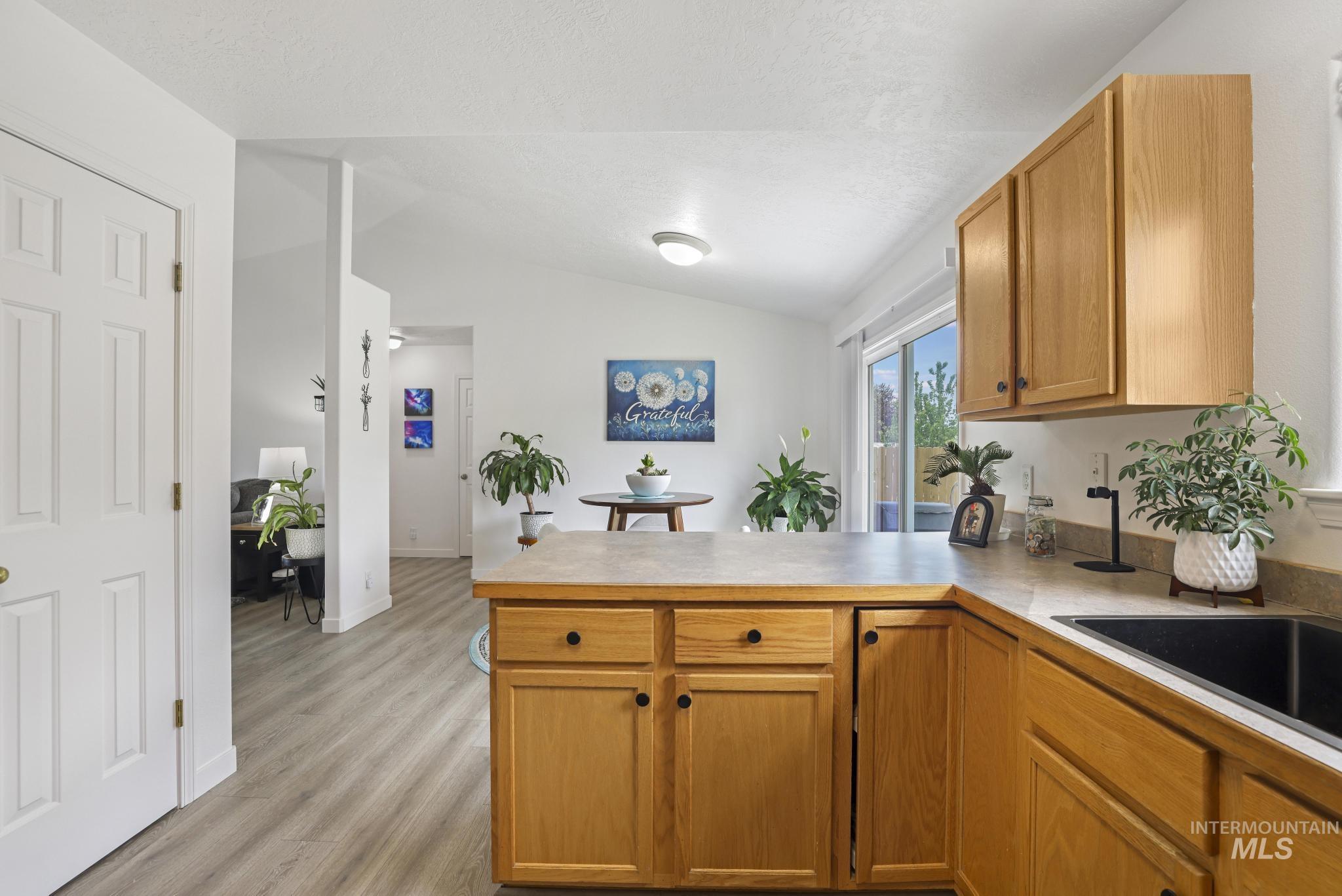 1471 Wrangler St, Twin Falls, Idaho 83301, 4 Bedrooms, 2 Bathrooms, Residential For Sale, Price $360,000, 98988626