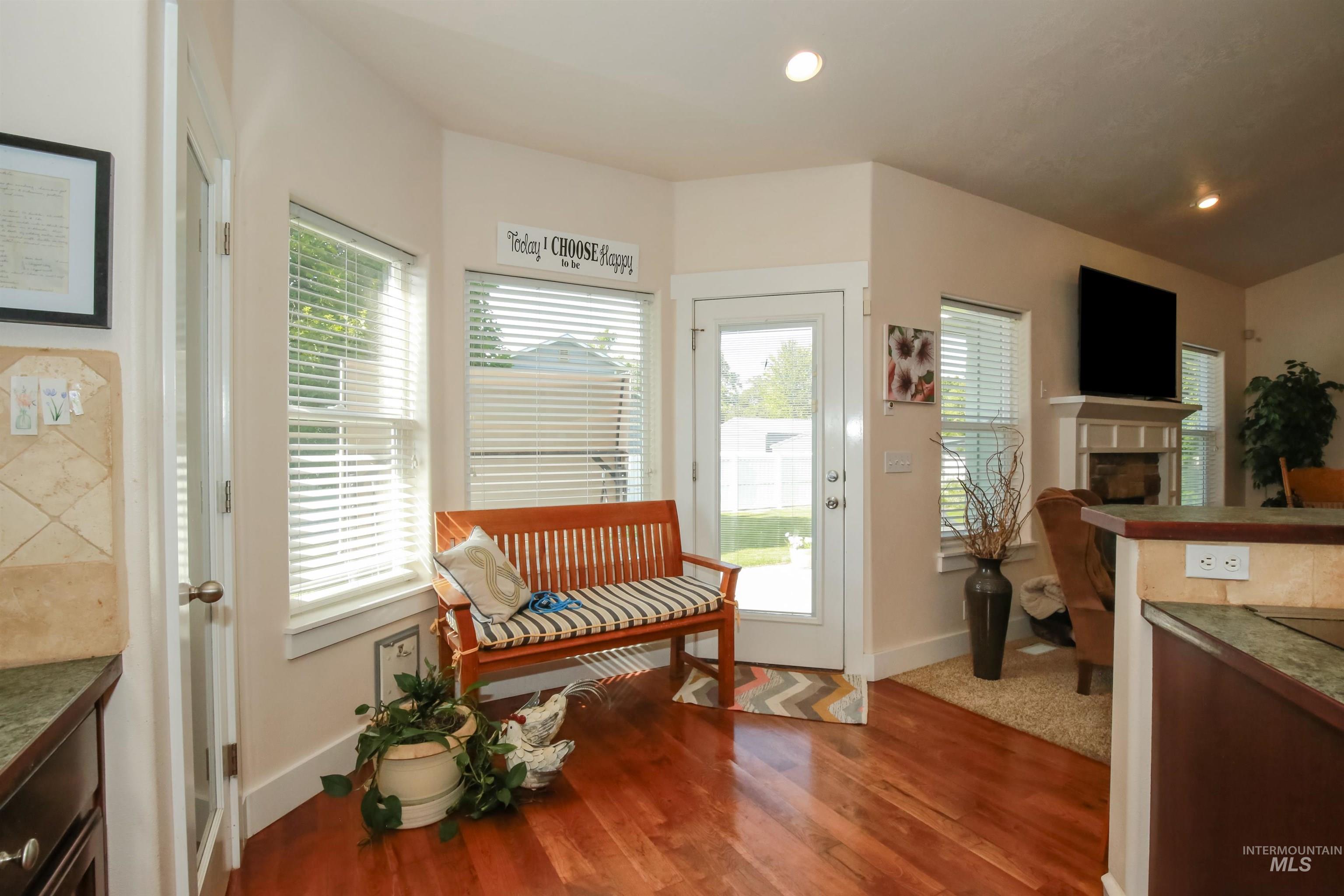 985 Shamrock Ct., Fruitland, Idaho 83619, 3 Bedrooms, 2 Bathrooms, Residential For Sale, Price $415,000, 98988629