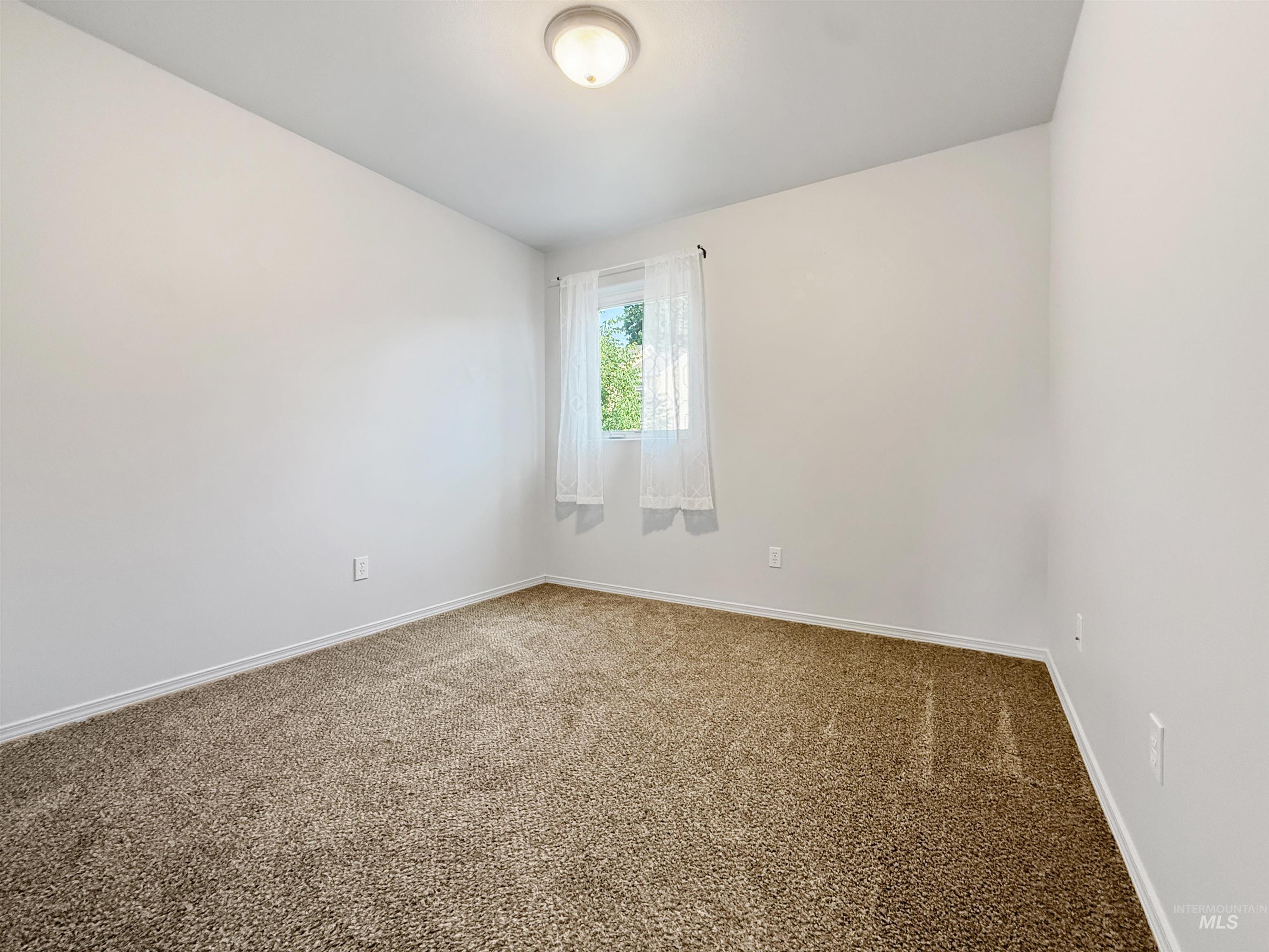 1354 Bristol Road, Moscow, Idaho 83843, 3 Bedrooms, 2.5 Bathrooms, Residential For Sale, Price $390,000, 98988630