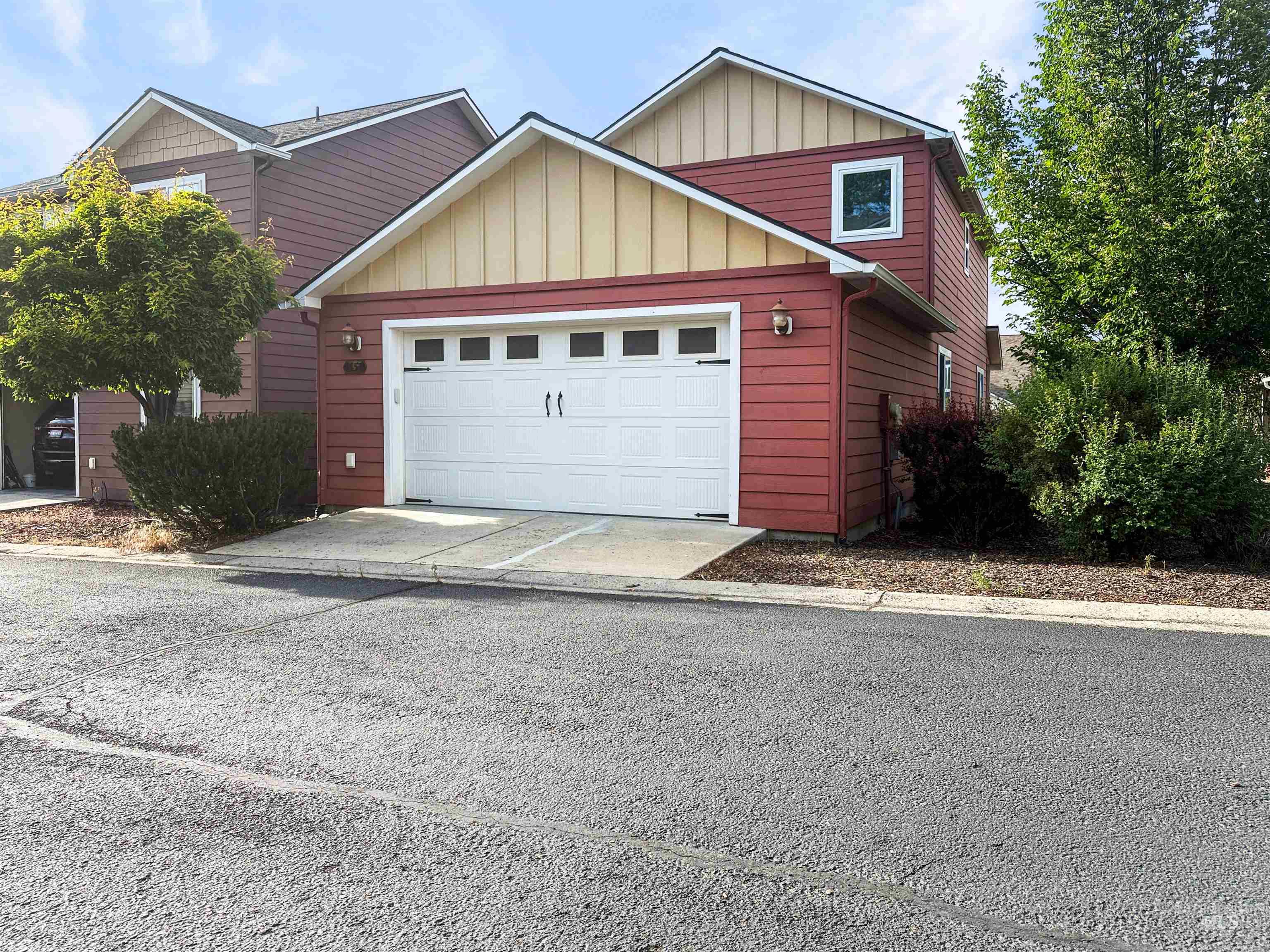 1354 Bristol Road, Moscow, Idaho 83843, 3 Bedrooms, 2.5 Bathrooms, Residential For Sale, Price $390,000, 98988630