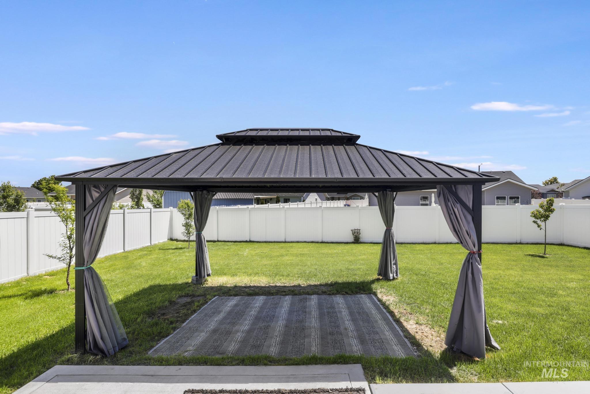 1391 Kenyon Rd, Twin Falls, Idaho 83301-5876, 3 Bedrooms, 2 Bathrooms, Residential For Sale, Price $349,900, 98988634