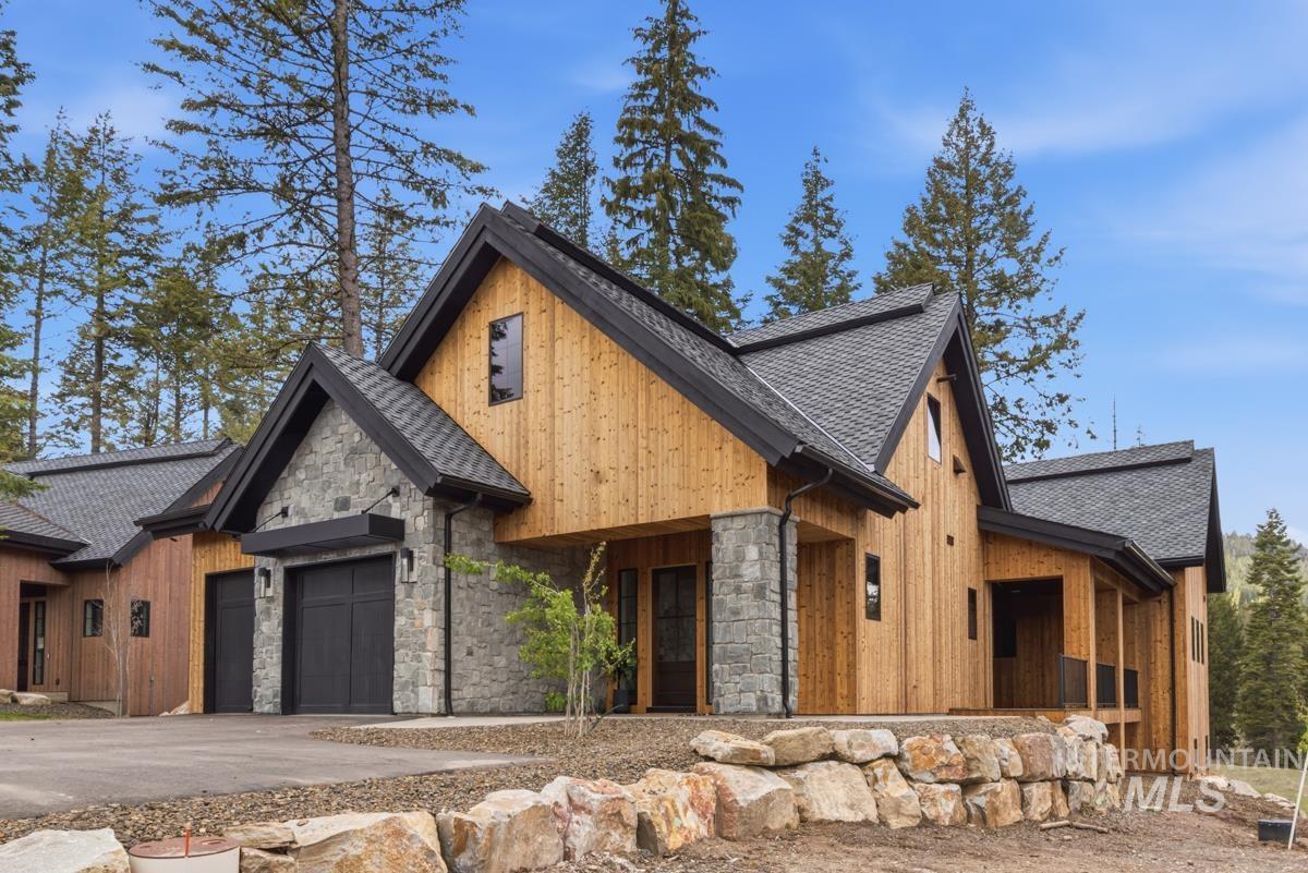64 Ponderosa Ridge Court, Donnelly, Idaho 83615, 4 Bedrooms, 3.5 Bathrooms, Residential For Sale, Price $2,699,000,MLS 98988635