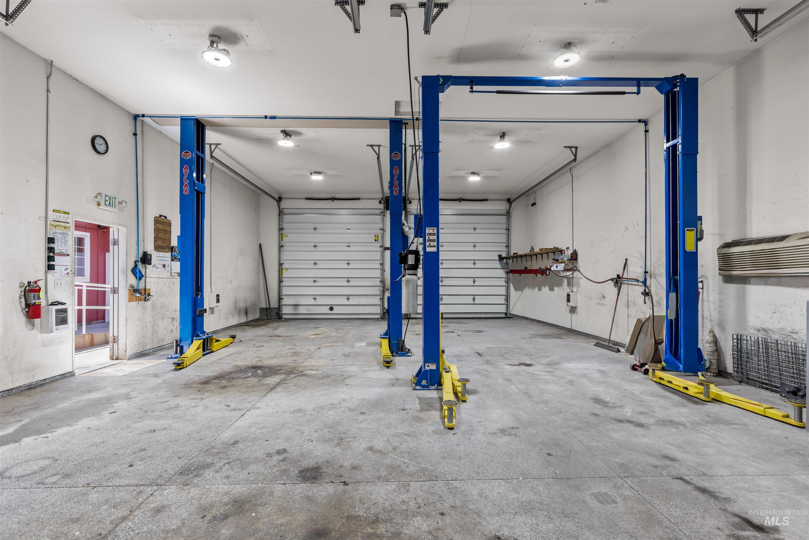 9640 W Fairview Ave, Boise, Idaho 83704, 6 Rooms, Business/Commercial For Sale, Price $4,890,000,MLS 98988638