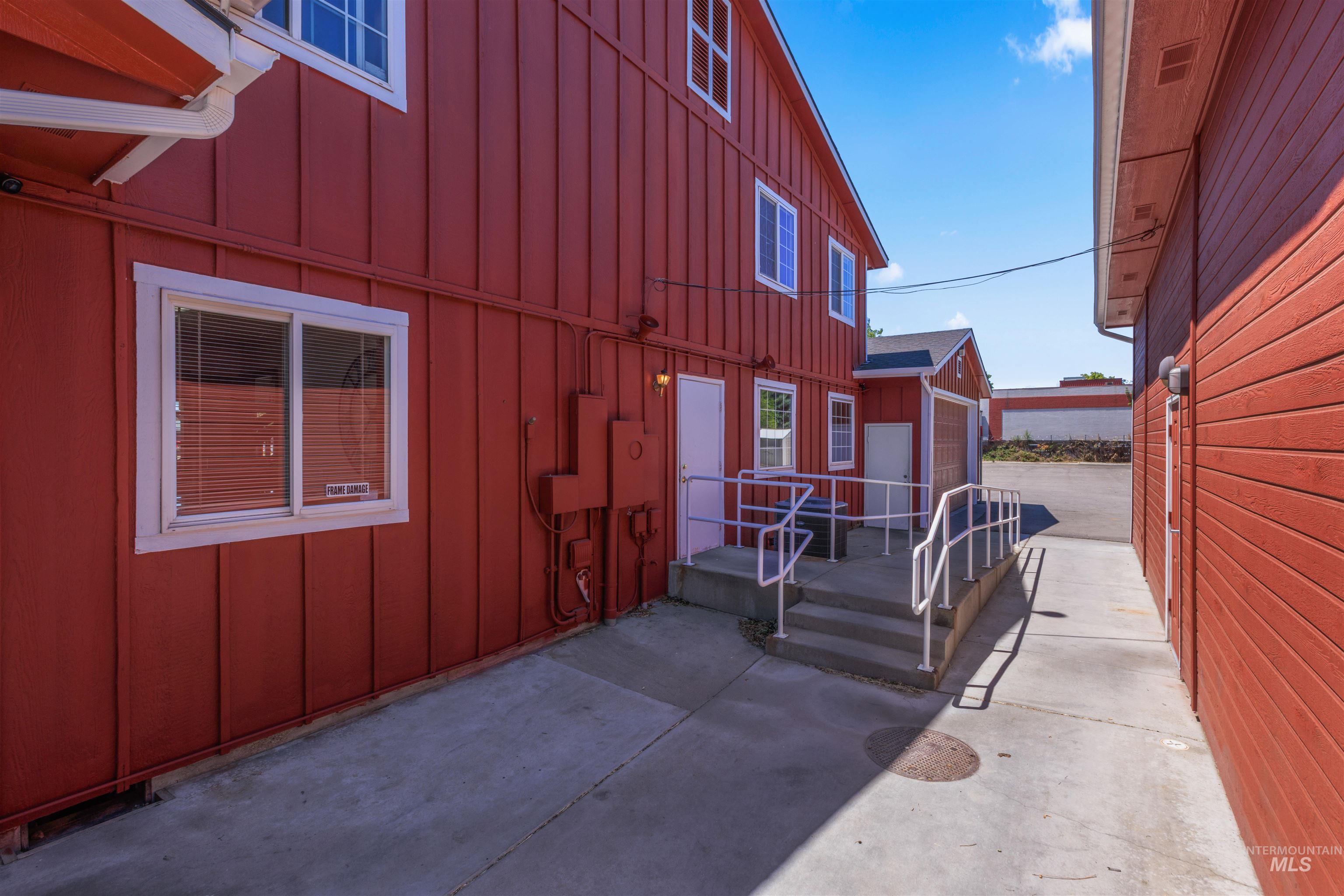 9640 W Fairview Ave, Boise, Idaho 83704, 6 Rooms, Business/Commercial For Sale, Price $4,890,000,MLS 98988638
