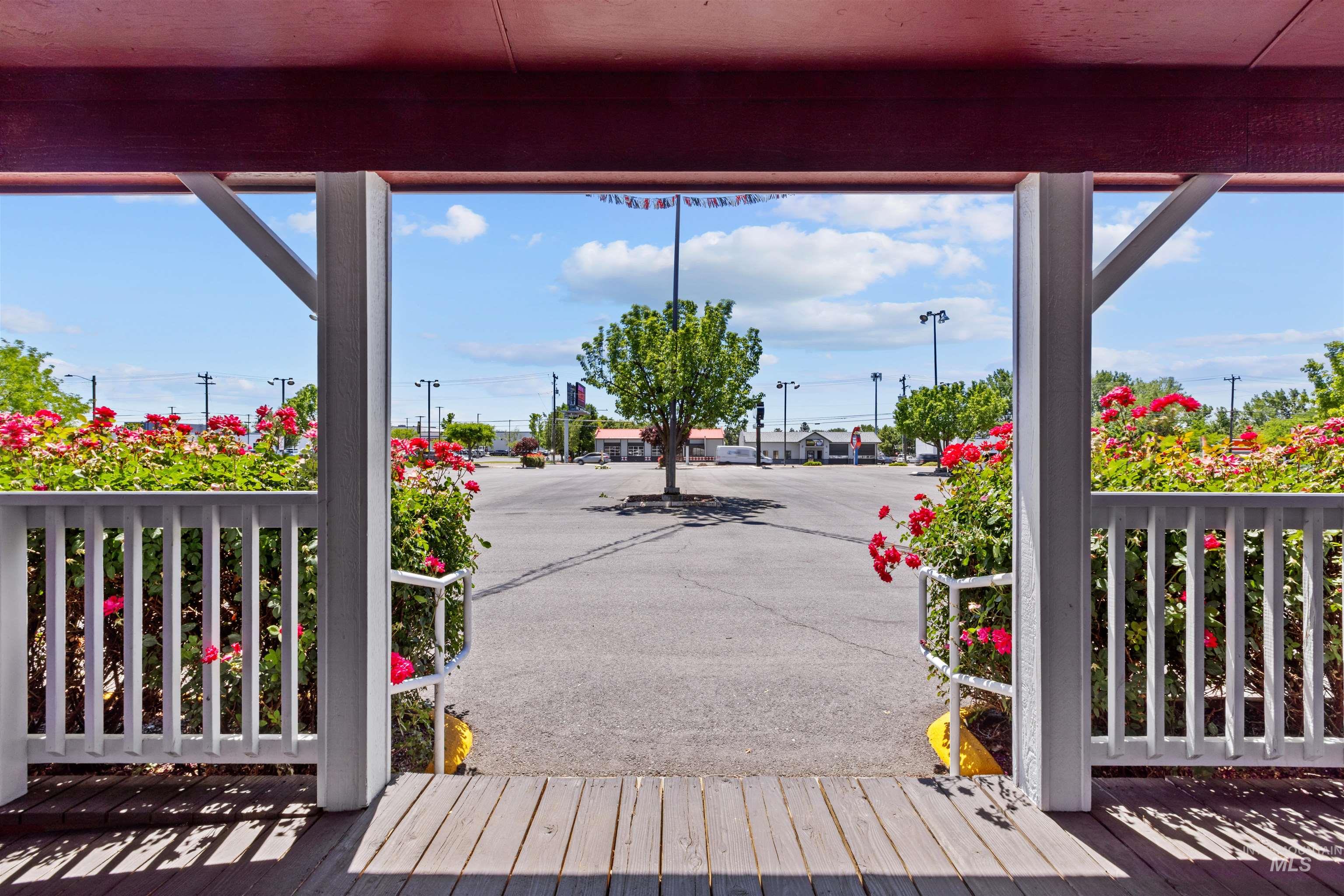 9640 W Fairview Ave, Boise, Idaho 83704, 6 Rooms, Business/Commercial For Sale, Price $4,890,000,MLS 98988638