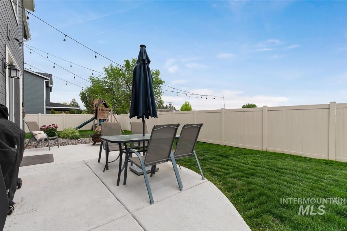 815 Knowledge St, Middleton, Idaho 83644, 4 Bedrooms, 2.5 Bathrooms, Residential For Sale, Price $539,900, 98988642