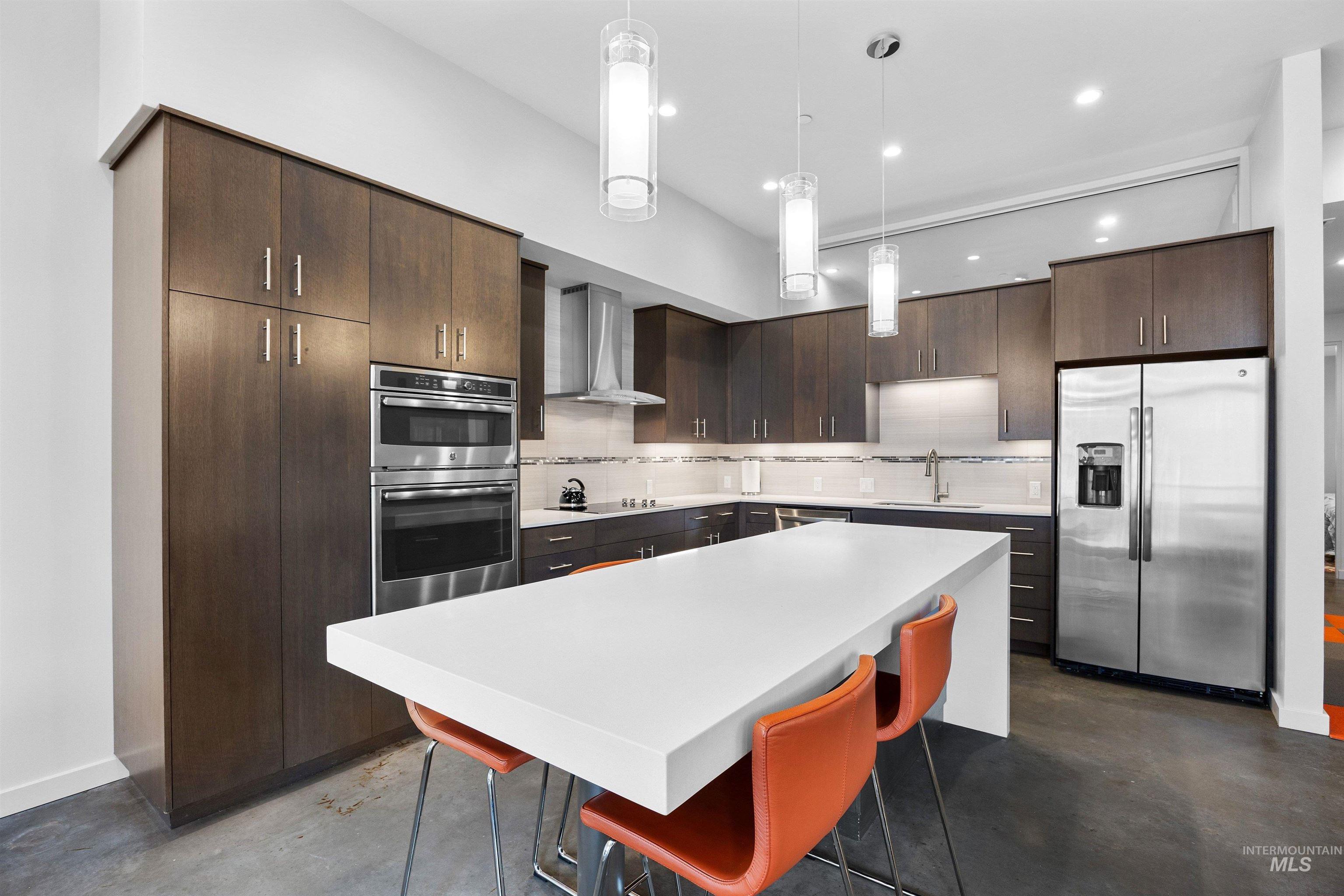 119 S 10th Street, Boise, Idaho 83702, 2 Bedrooms, 2 Bathrooms, Residential For Sale, Price $735,000, 98988645