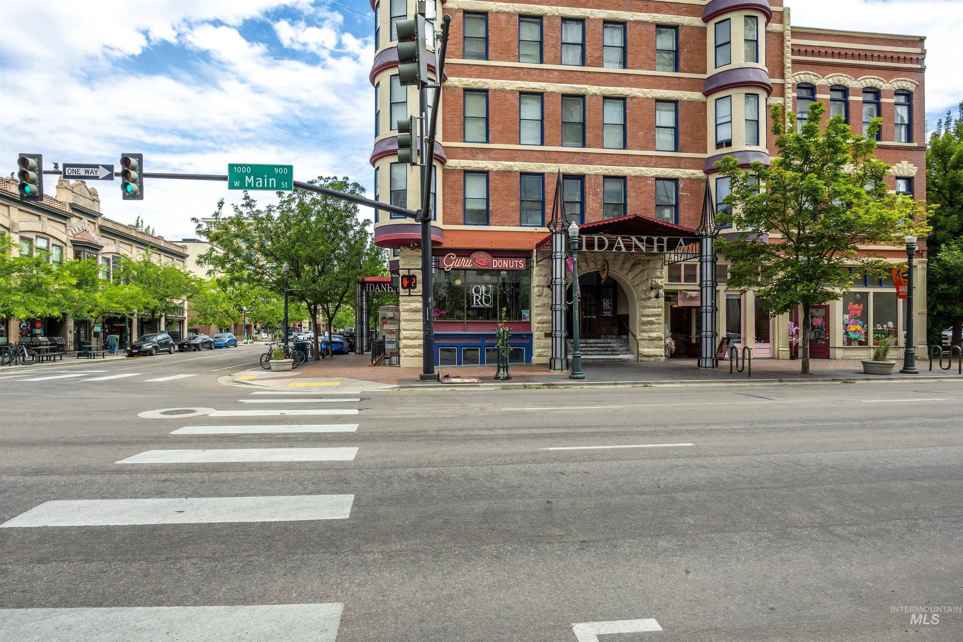119 S 10th Street, Boise, Idaho 83702, 2 Bedrooms, 2 Bathrooms, Residential For Sale, Price $735,000, 98988645