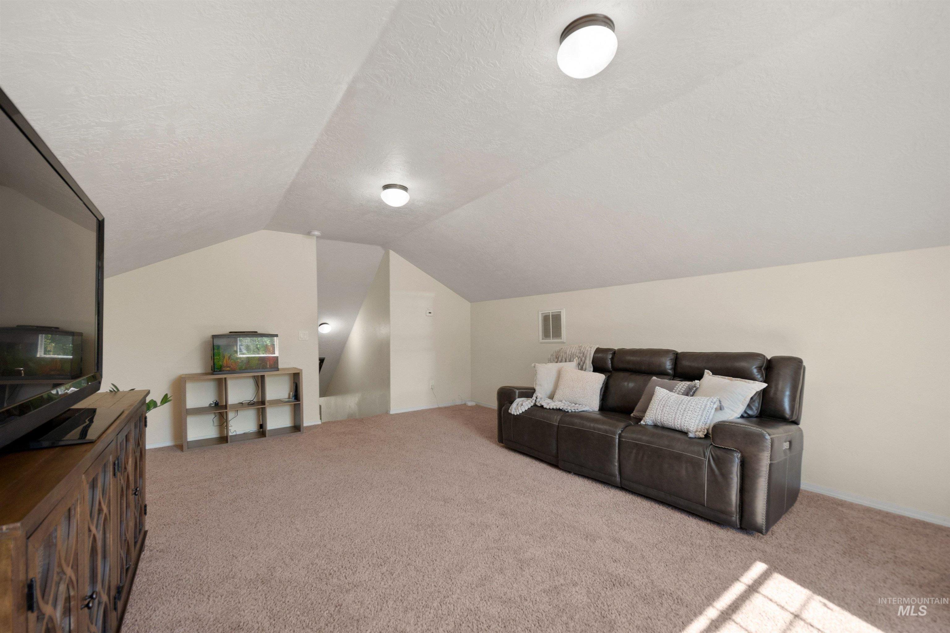 4589 S Denison Ave, Meridian, Idaho 83642, 4 Bedrooms, 2 Bathrooms, Residential For Sale, Price $550,000,MLS 98988647