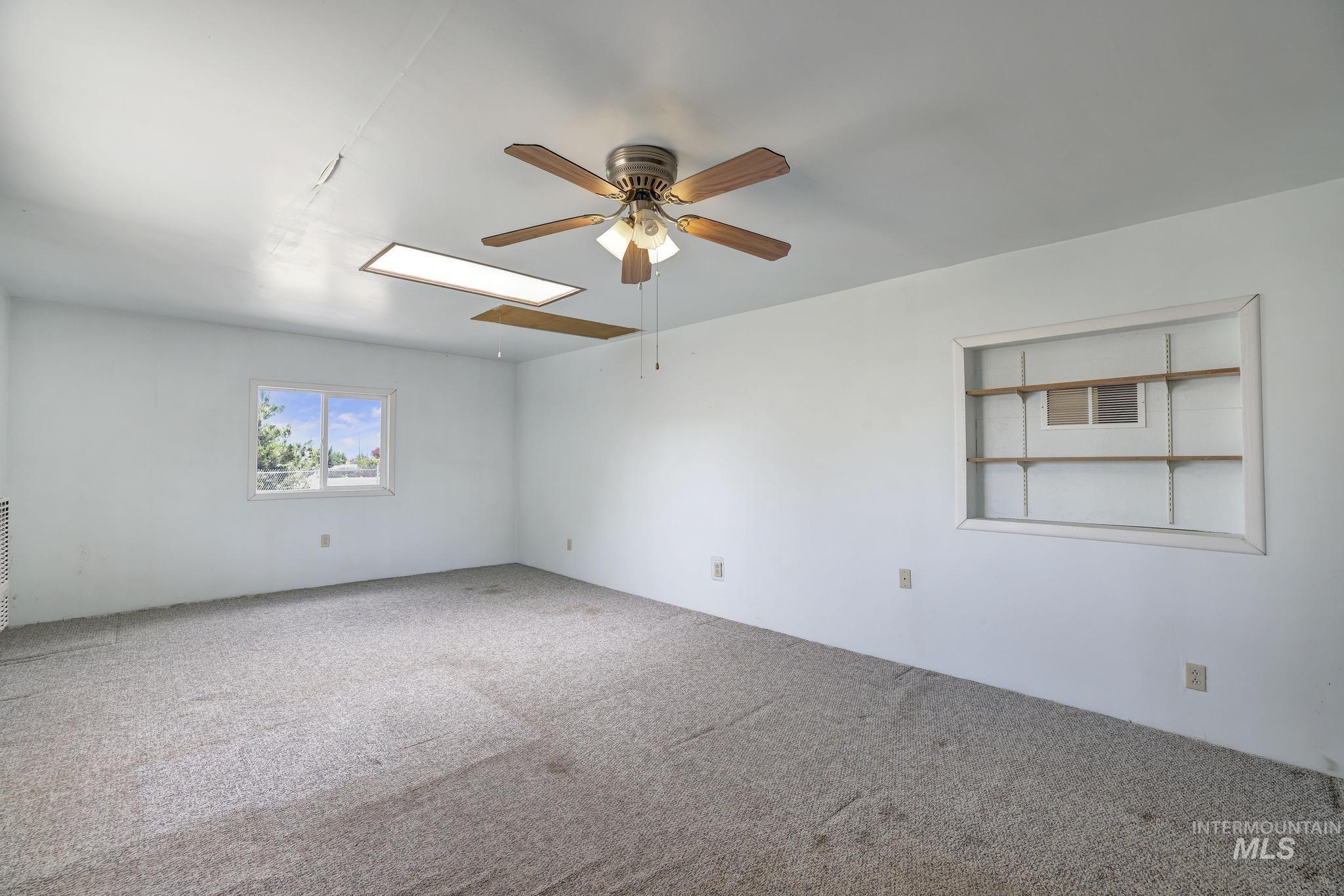 731 W Polk St., Kimberly, Idaho 83341-5102, 2 Bedrooms, 2 Bathrooms, Residential For Sale, Price $350,000,MLS 98988655