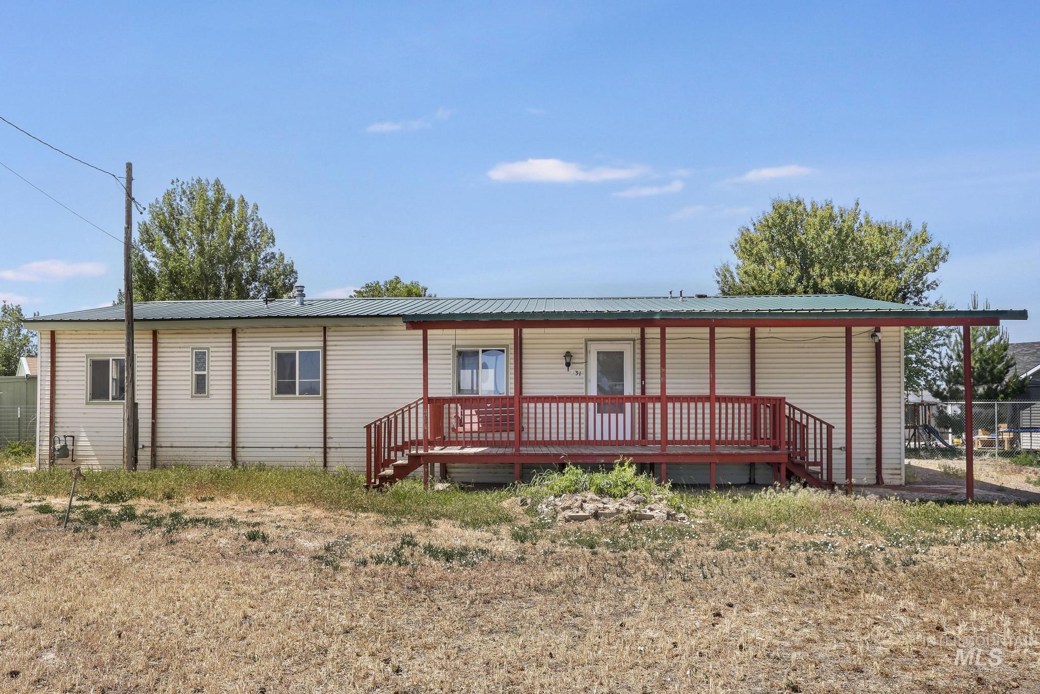 731 W Polk St., Kimberly, Idaho 83341-5102, 2 Bedrooms, 2 Bathrooms, Residential For Sale, Price $350,000,MLS 98988655