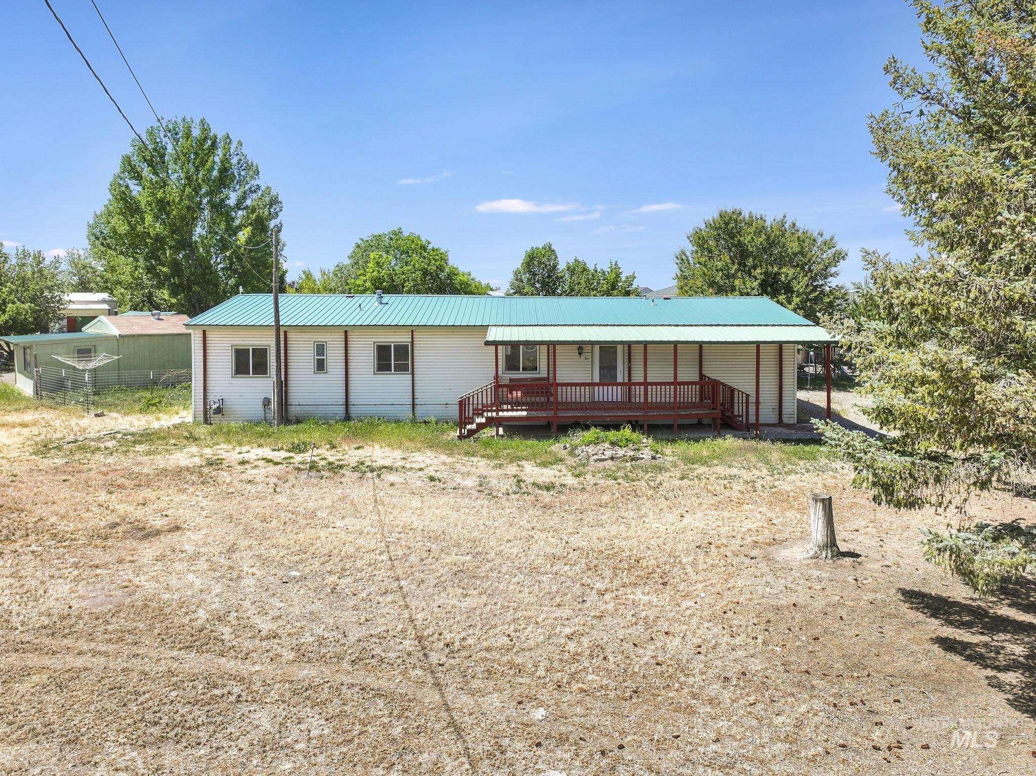 731 W Polk St., Kimberly, Idaho 83341-5102, 2 Bedrooms, 2 Bathrooms, Residential For Sale, Price $350,000,MLS 98988655