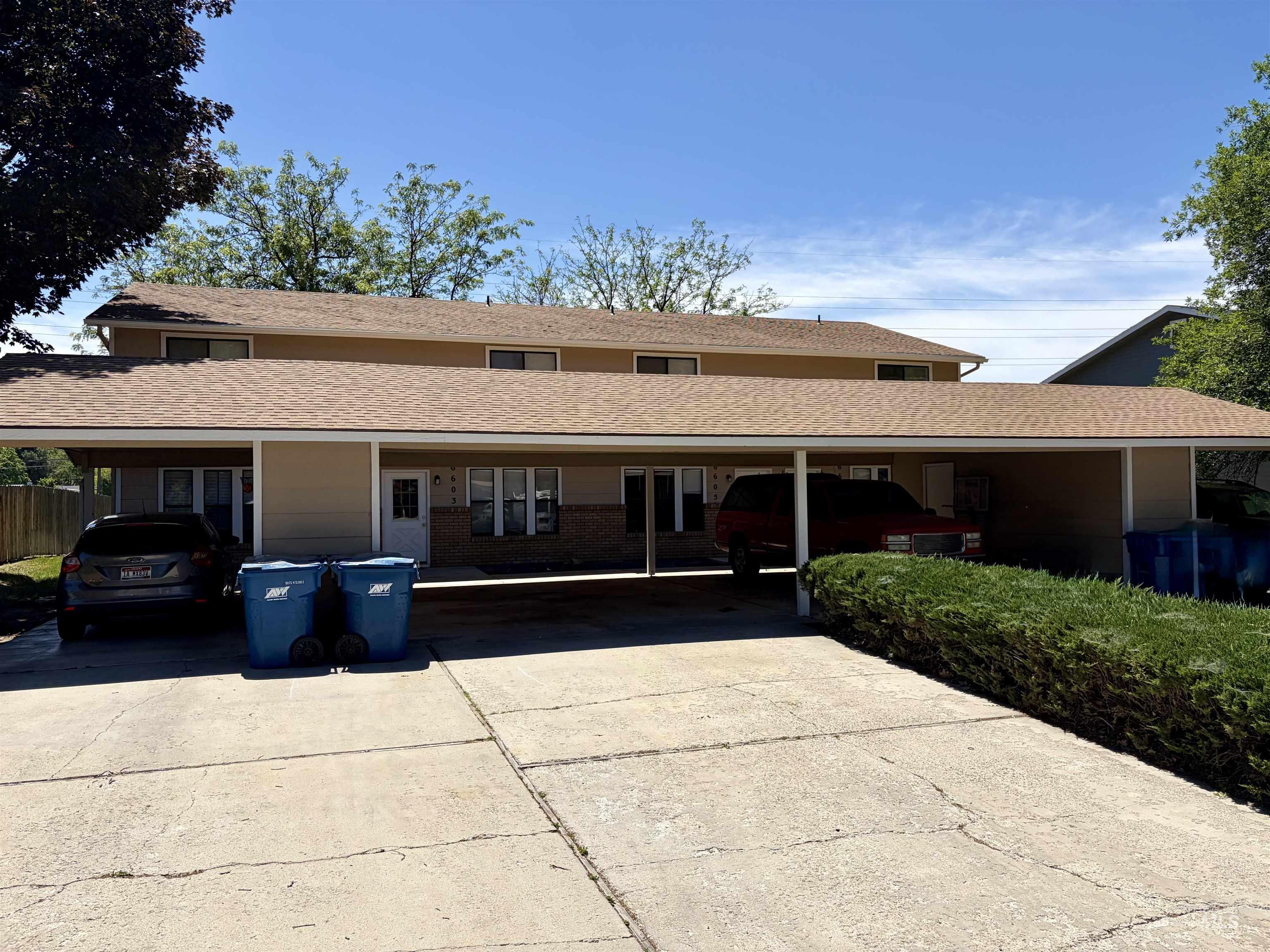 6601 W Douglas, Boise, Idaho 83704, 2 Bedrooms, 1.5 Bathrooms, Residential Income For Sale, Price $895,000,MLS 98988657