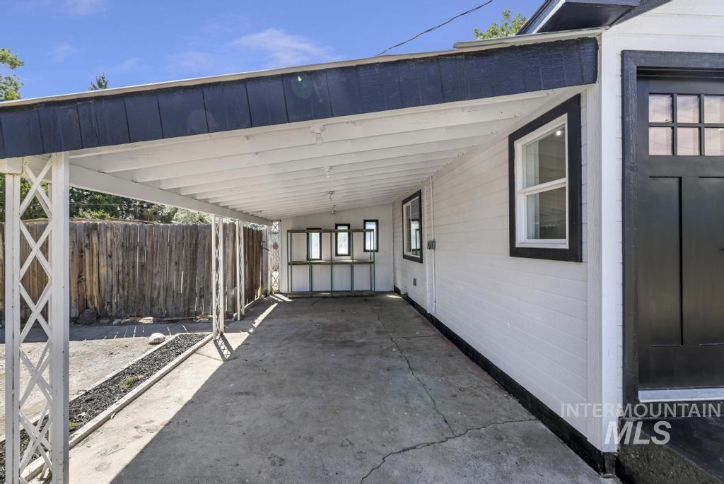 1898 Sigrid Ave, Twin Falls, Idaho 83301, 4 Bedrooms, 2 Bathrooms, Residential For Sale, Price $344,000,MLS 98988673
