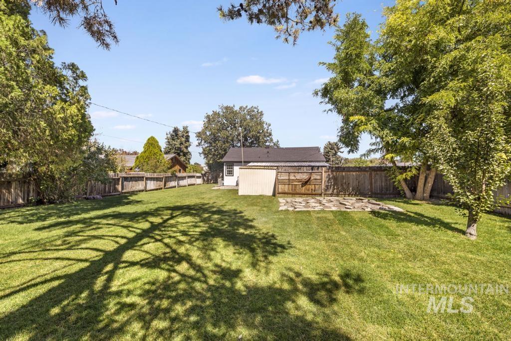 1898 Sigrid Ave, Twin Falls, Idaho 83301, 4 Bedrooms, 2 Bathrooms, Residential For Sale, Price $344,000,MLS 98988673