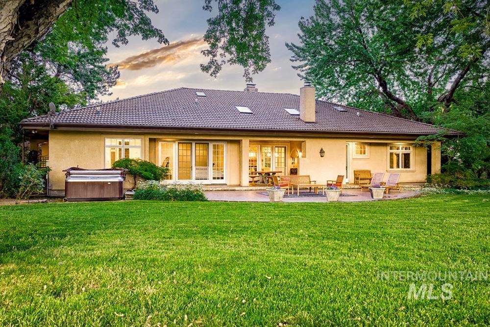 3095 N Holl Dr, Eagle, Idaho 83616, 4 Bedrooms, 3.5 Bathrooms, Residential For Sale, Price $3,480,000,MLS 98988679