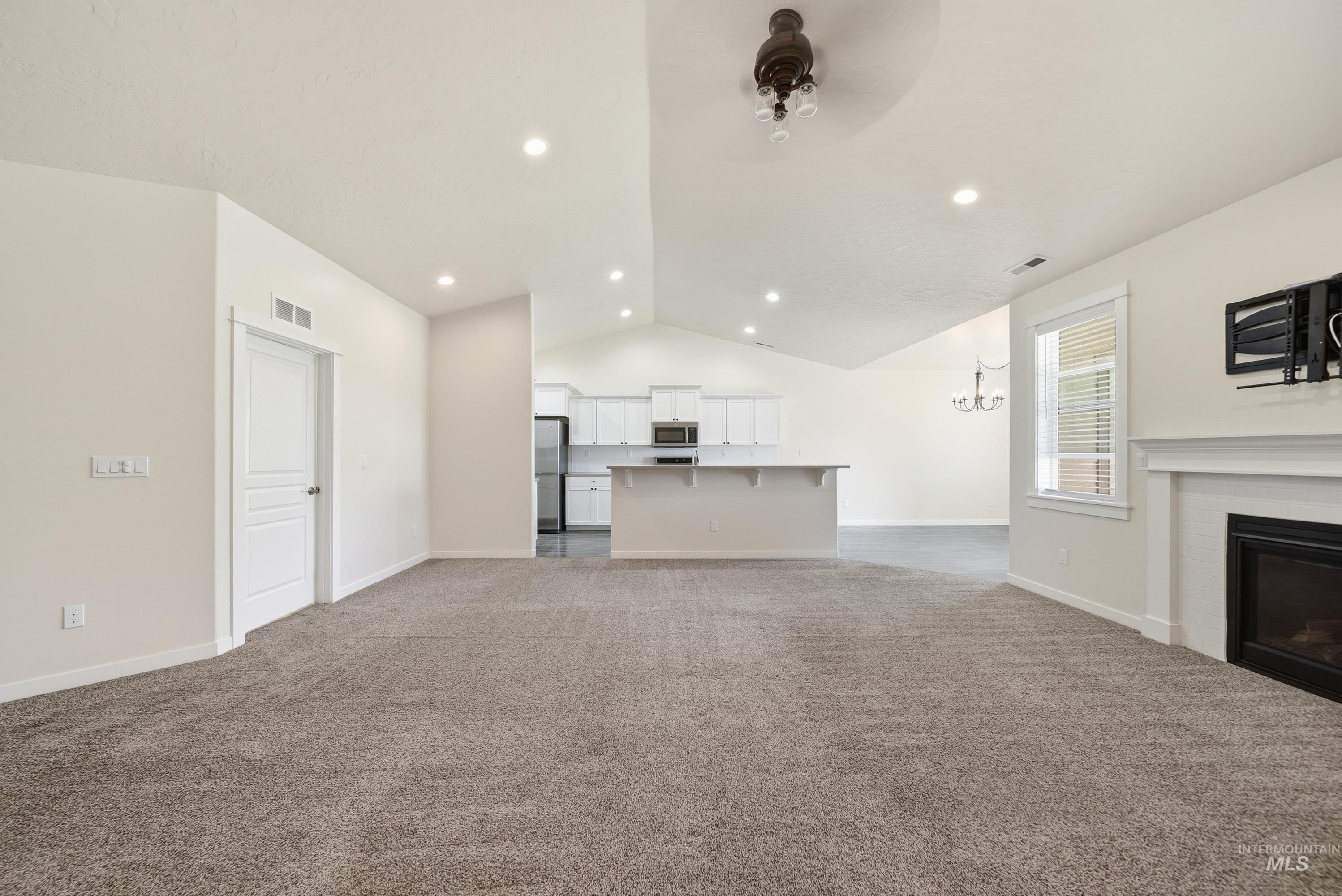 6125 W Mattawa Dr, Meridian, Idaho 83646, 4 Bedrooms, 3 Bathrooms, Residential For Sale, Price $565,000,MLS 98988683