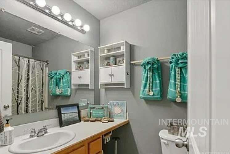 18460 Avalon Place, Nampa, Idaho 83687, 3 Bedrooms, 2 Bathrooms, Residential For Sale, Price $375,000,MLS 98988684