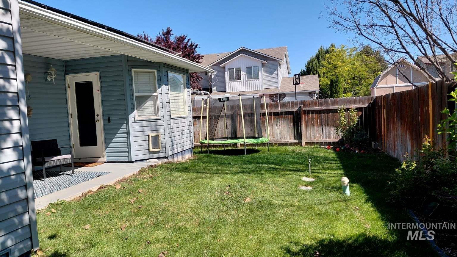 18460 Avalon Place, Nampa, Idaho 83687, 3 Bedrooms, 2 Bathrooms, Residential For Sale, Price $375,000,MLS 98988684