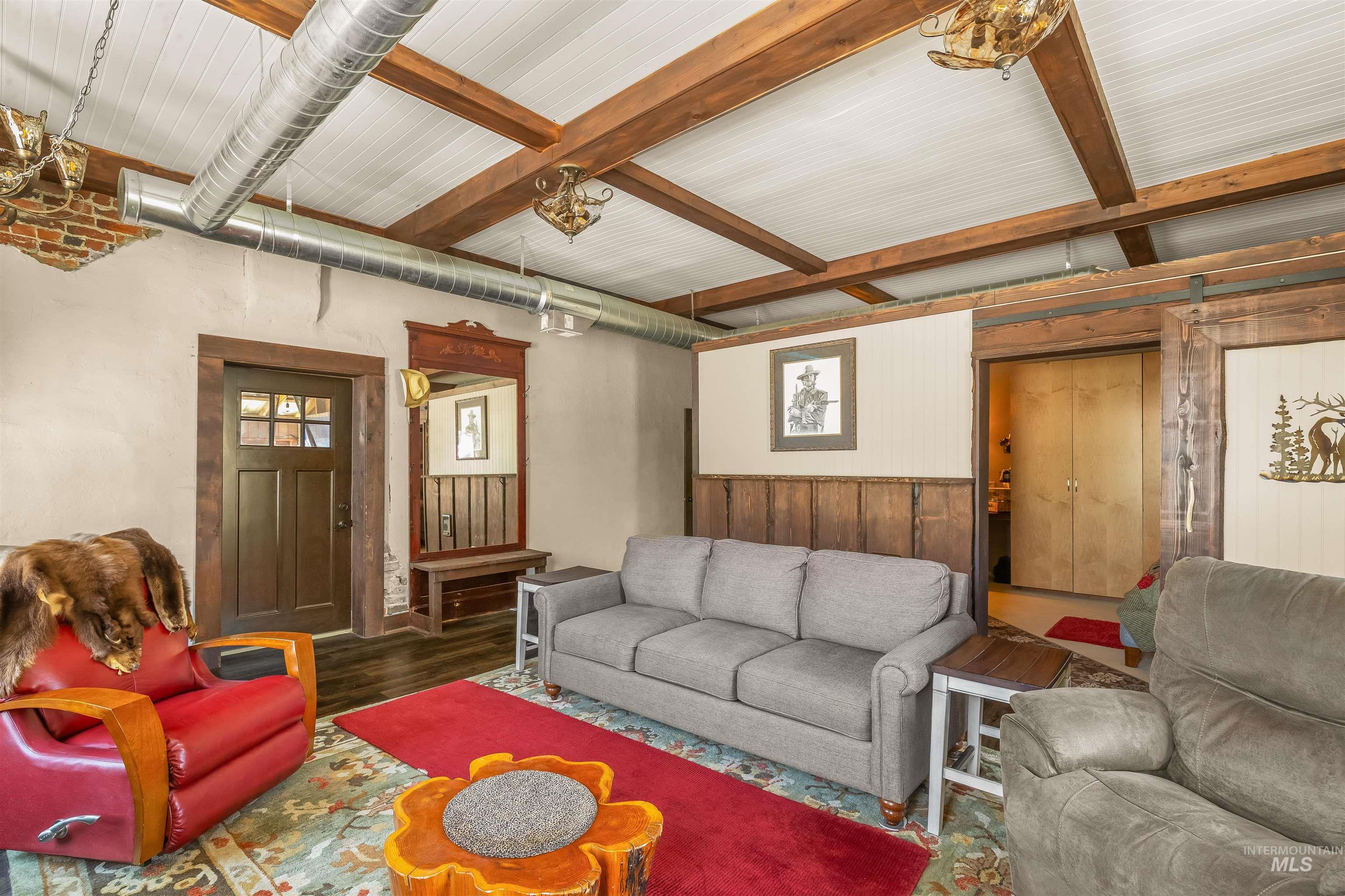 112 Main St, Elk River, Idaho 83827, 1 Bedroom, 1 Bathroom, Residential Income For Sale, Price $399,000,MLS 98988688