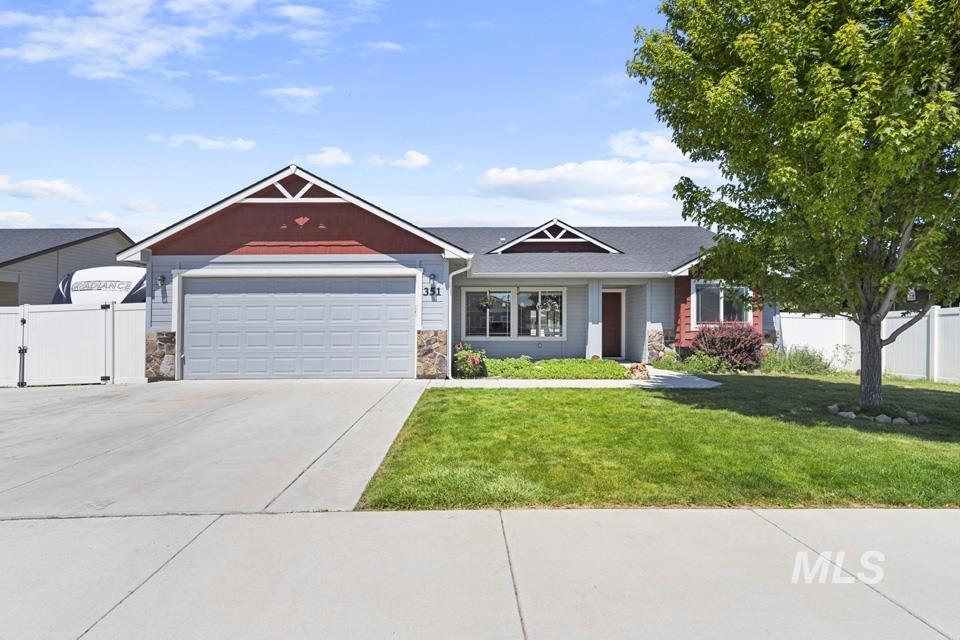 351 Syringa Springs Dr, Fruitland, Idaho 83619, 5 Bedrooms, 2 Bathrooms, Residential For Sale, Price $415,000,MLS 98988689