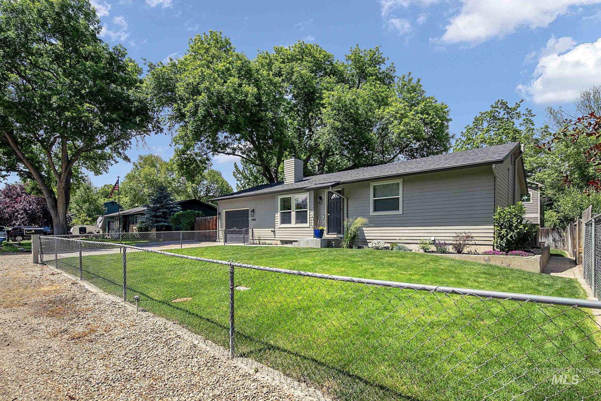 2880 W Bellomy Ln, Boise, Idaho 83703, 4 Bedrooms, 2 Bathrooms, Residential For Sale, Price $697,000,MLS 98988690
