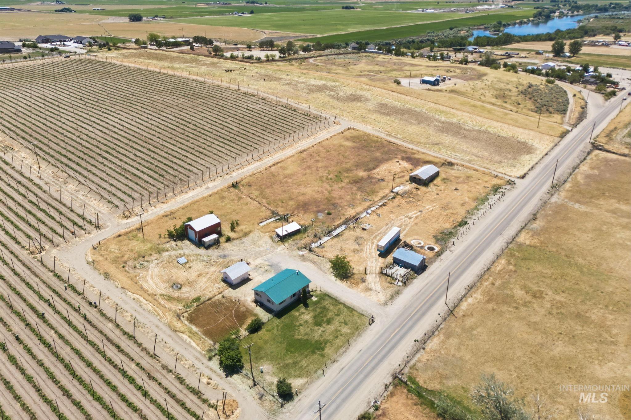 28643 Peckham Rd, Wilder, Idaho 83676, 5 Bedrooms, 3 Bathrooms, Residential For Sale, Price $525,000,MLS 98988692
