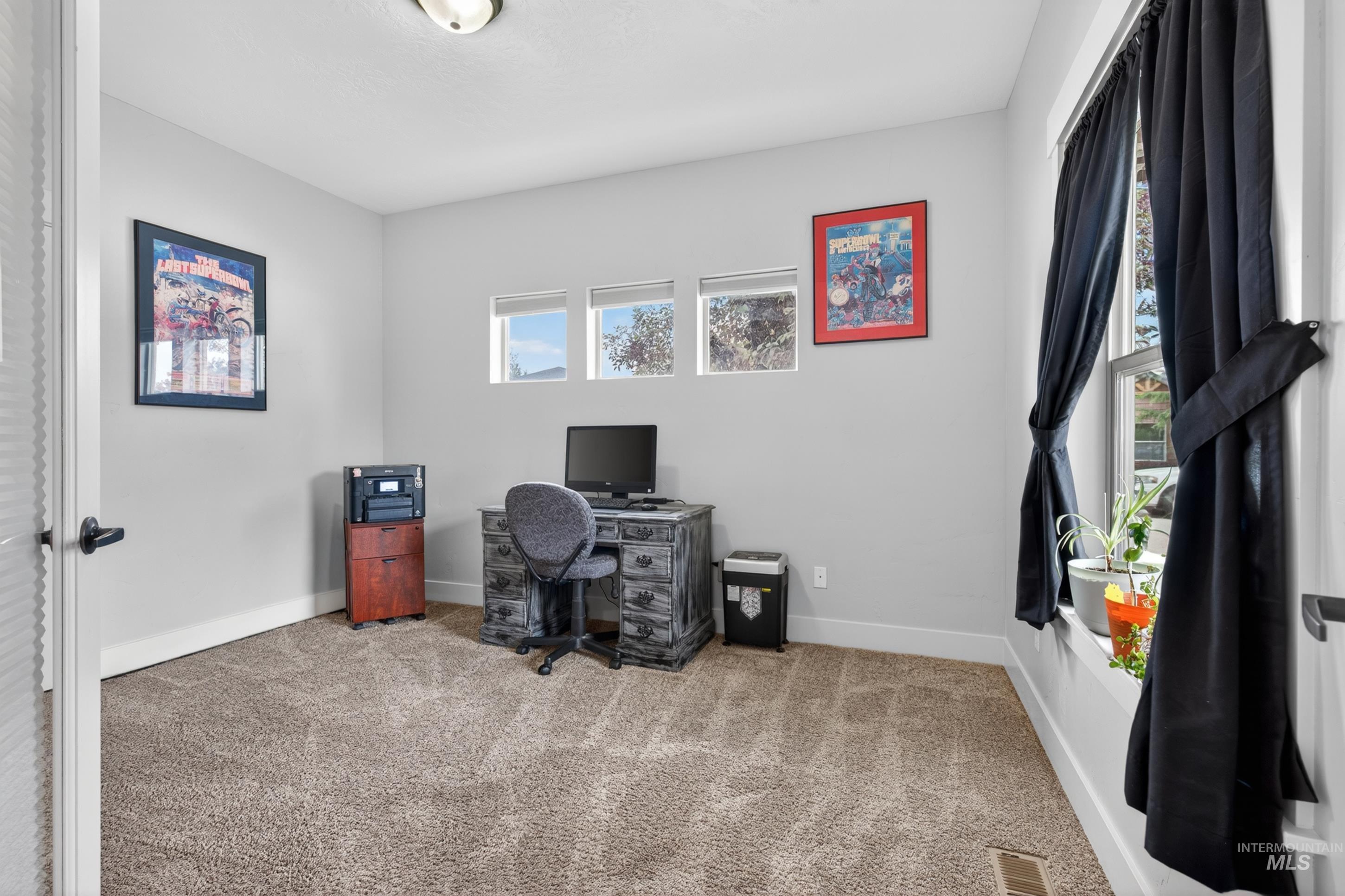 2645 S Inglenook Pl, Meridian, Idaho 83642, 3 Bedrooms, 2 Bathrooms, Residential For Sale, Price $599,999,MLS 98988696