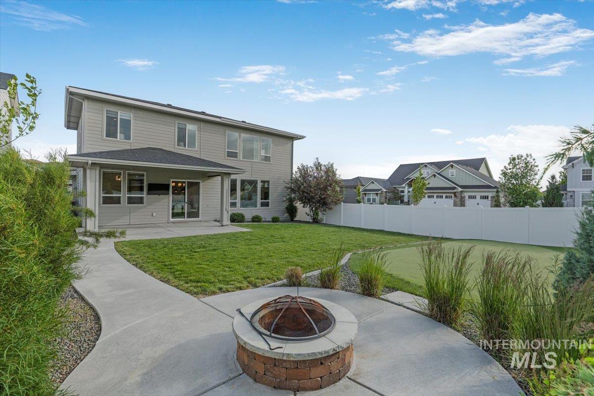 8448 W Brooks Dr, Boise, Idaho 83714, 5 Bedrooms, 3 Bathrooms, Residential For Sale, Price $1,050,000,MLS 98988701
