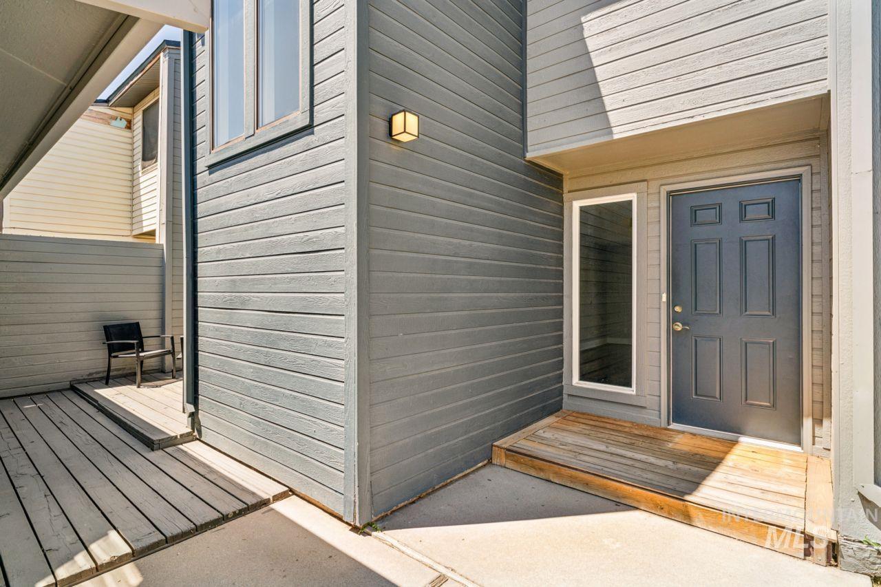 1496 W Storey St, Meridian, Idaho 83646, 3 Bedrooms, 2 Bathrooms, Residential For Sale, Price $399,900,MLS 98988702