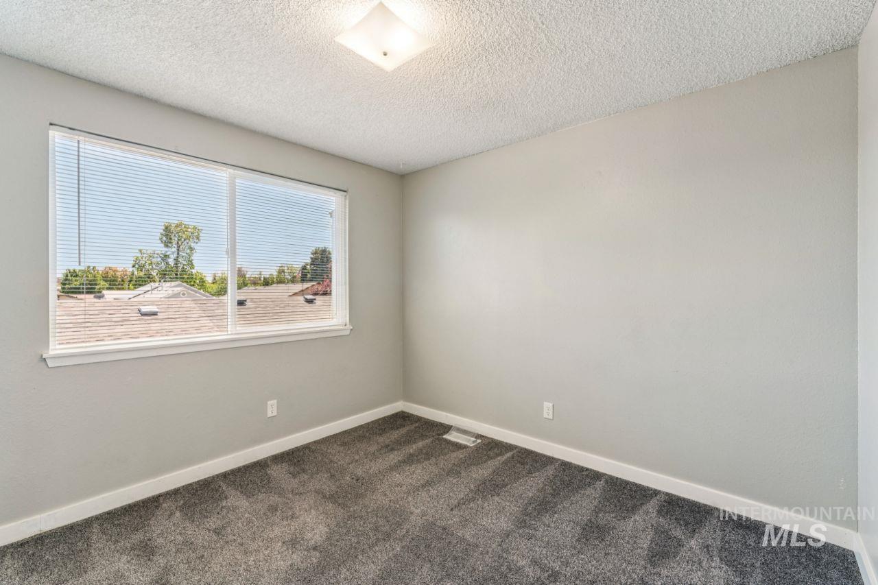 1496 W Storey St, Meridian, Idaho 83646, 3 Bedrooms, 2 Bathrooms, Residential For Sale, Price $399,900,MLS 98988702