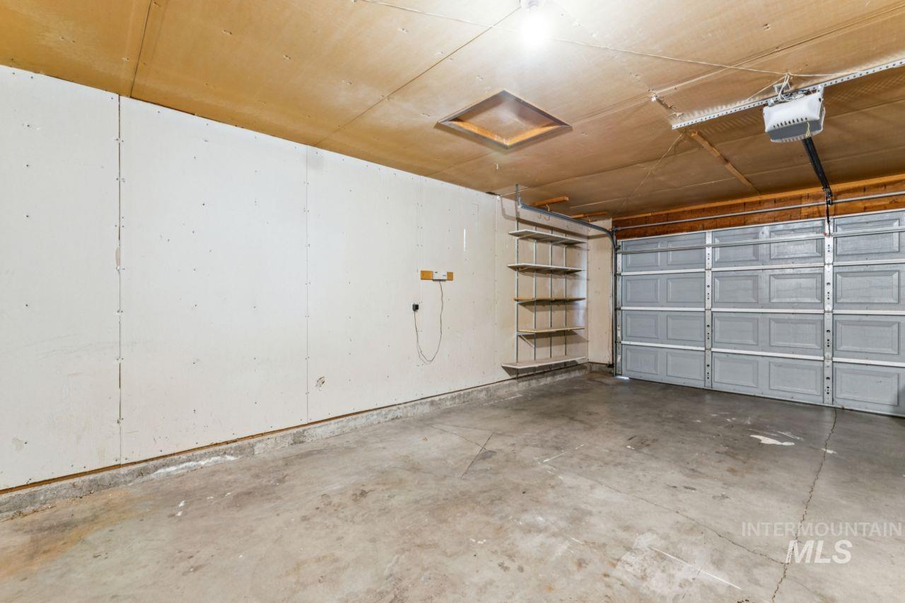 1496 W Storey St, Meridian, Idaho 83646, 3 Bedrooms, 2 Bathrooms, Residential For Sale, Price $399,900,MLS 98988702