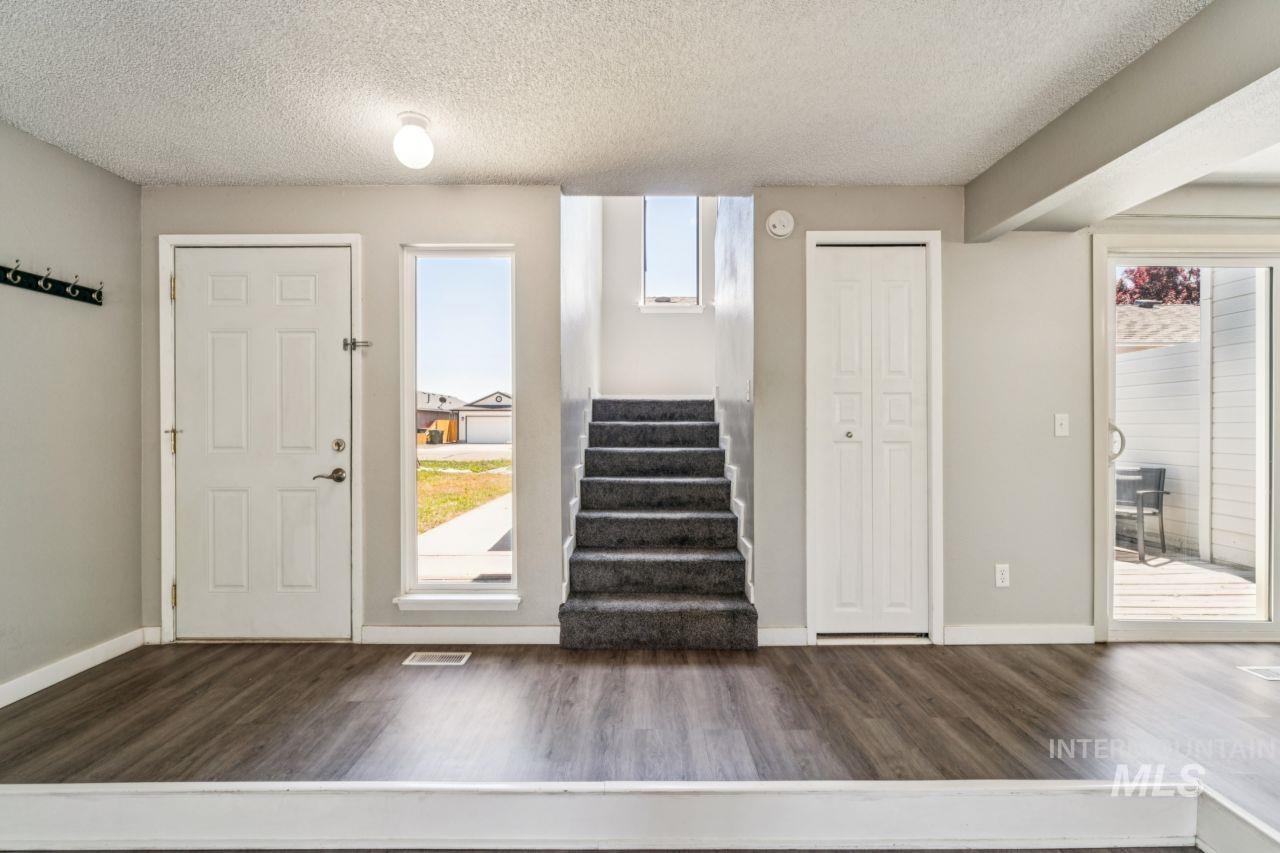 1496 W Storey St, Meridian, Idaho 83646, 3 Bedrooms, 2 Bathrooms, Residential For Sale, Price $399,900,MLS 98988702