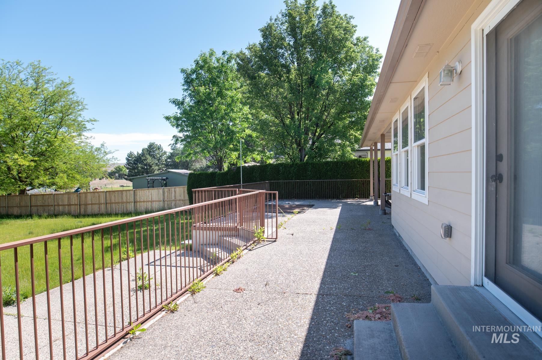 2345 Center Ave, Payette, Idaho 83661, 3 Bedrooms, 2 Bathrooms, Residential For Sale, Price $493,500,MLS 98988703