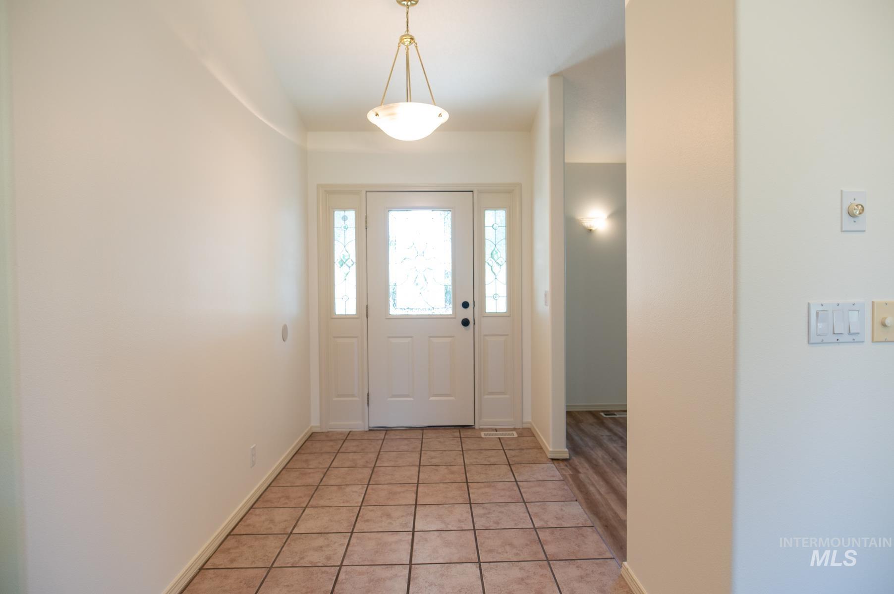 2345 Center Ave, Payette, Idaho 83661, 3 Bedrooms, 2 Bathrooms, Residential For Sale, Price $493,500,MLS 98988703