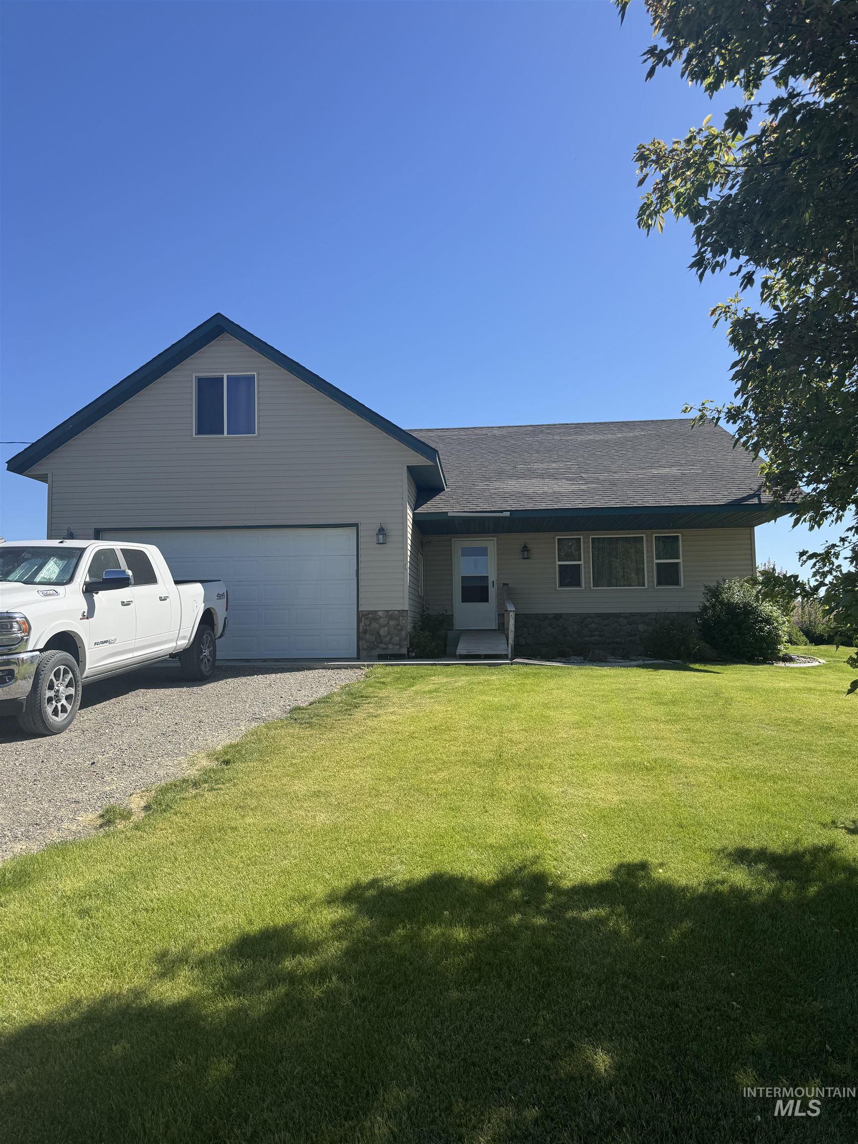 114 Parker Gulch, Shoshone, Idaho 83352, 4 Bedrooms, 2 Bathrooms, Residential For Sale, Price $509,300,MLS 98988705