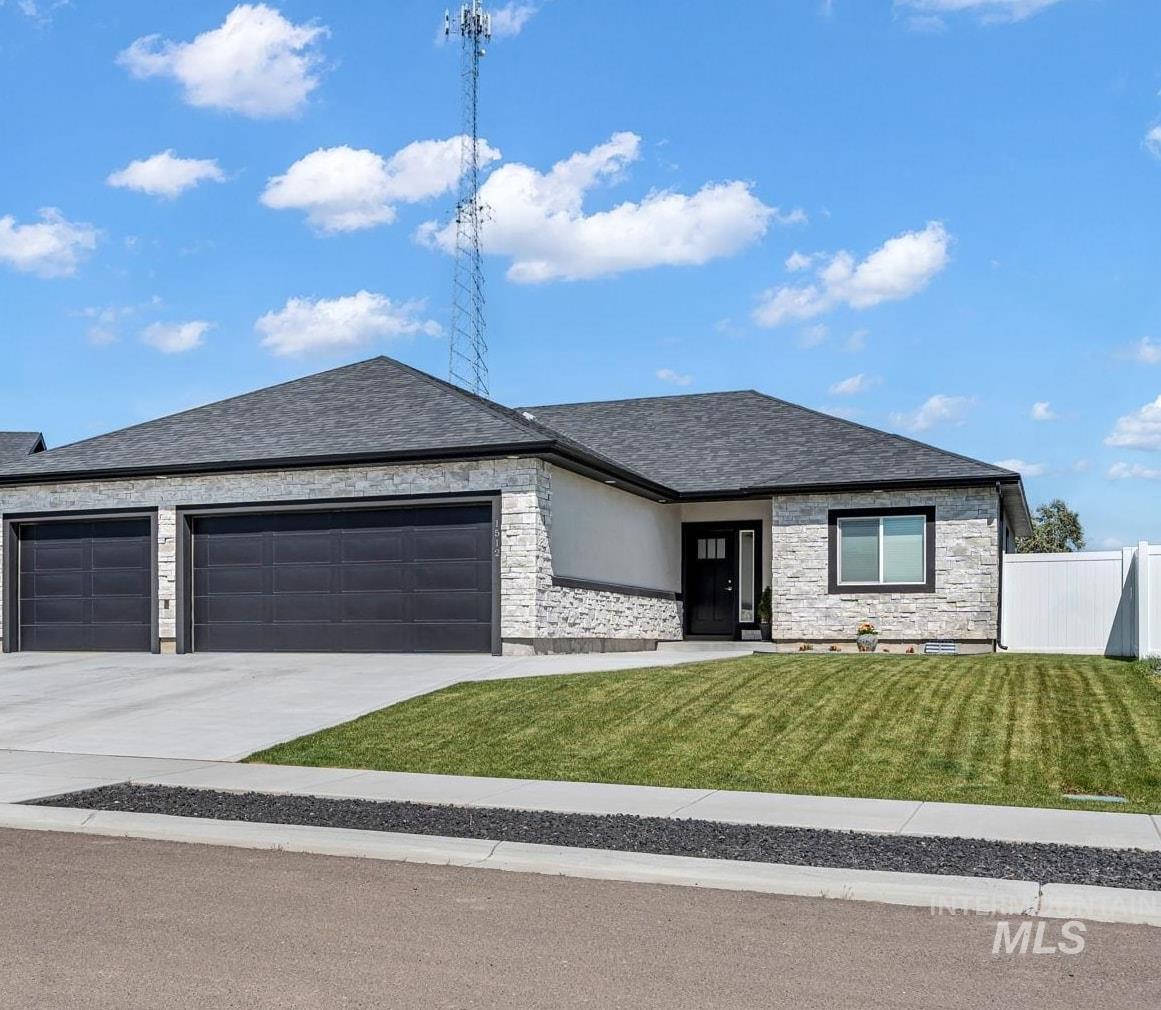 1512 Bird Farm Drive, Jerome, Idaho 83338, 3 Bedrooms, 2.5 Bathrooms, Residential For Sale, Price $417,000, 98988707