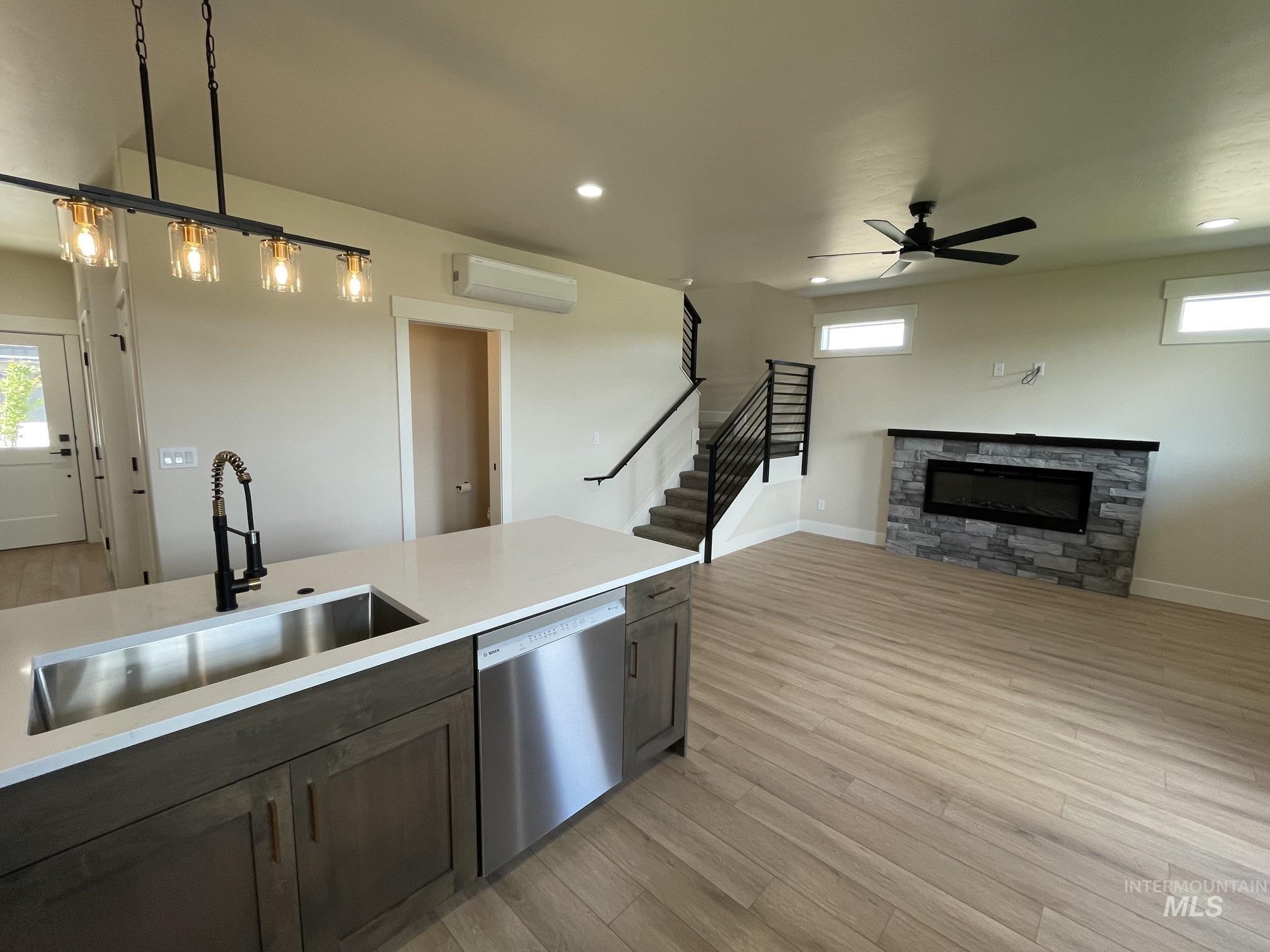 12 North Creek, Cascade, Idaho 83611, 3 Bedrooms, 2.5 Bathrooms, Residential For Sale, Price $549,000,MLS 98988710