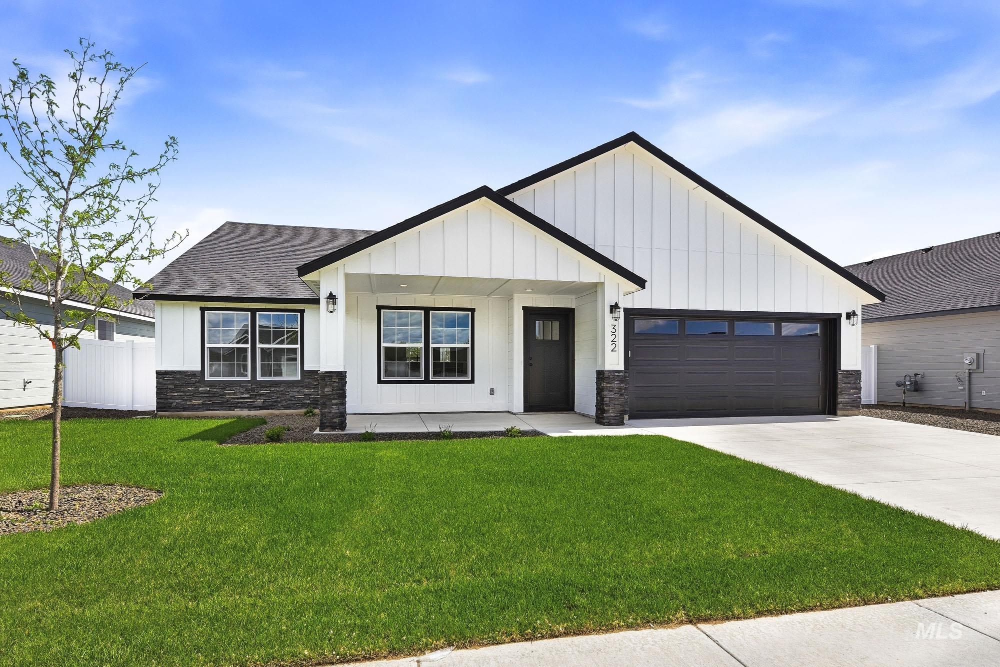 322 N 12th. St, Parma, Idaho 83660, 4 Bedrooms, 2 Bathrooms, Residential For Sale, Price $420,000,MLS 98988711